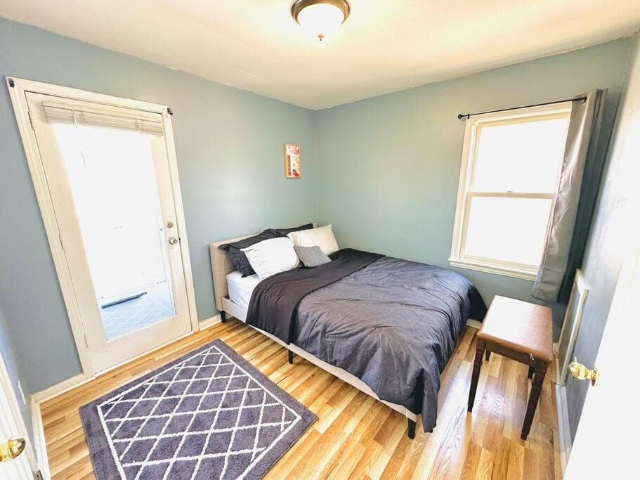 King Bed Private Home