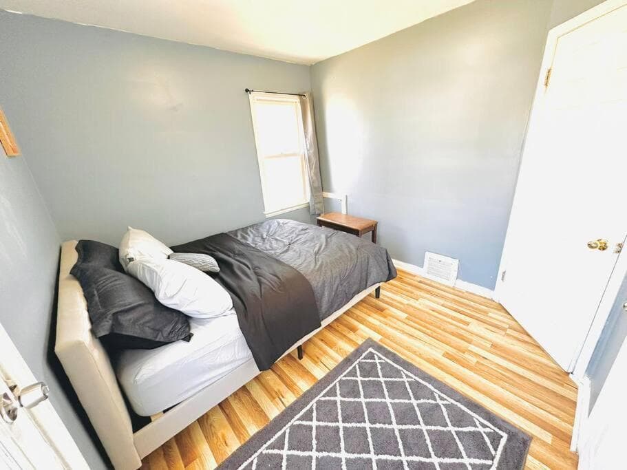 King Bed Private Home