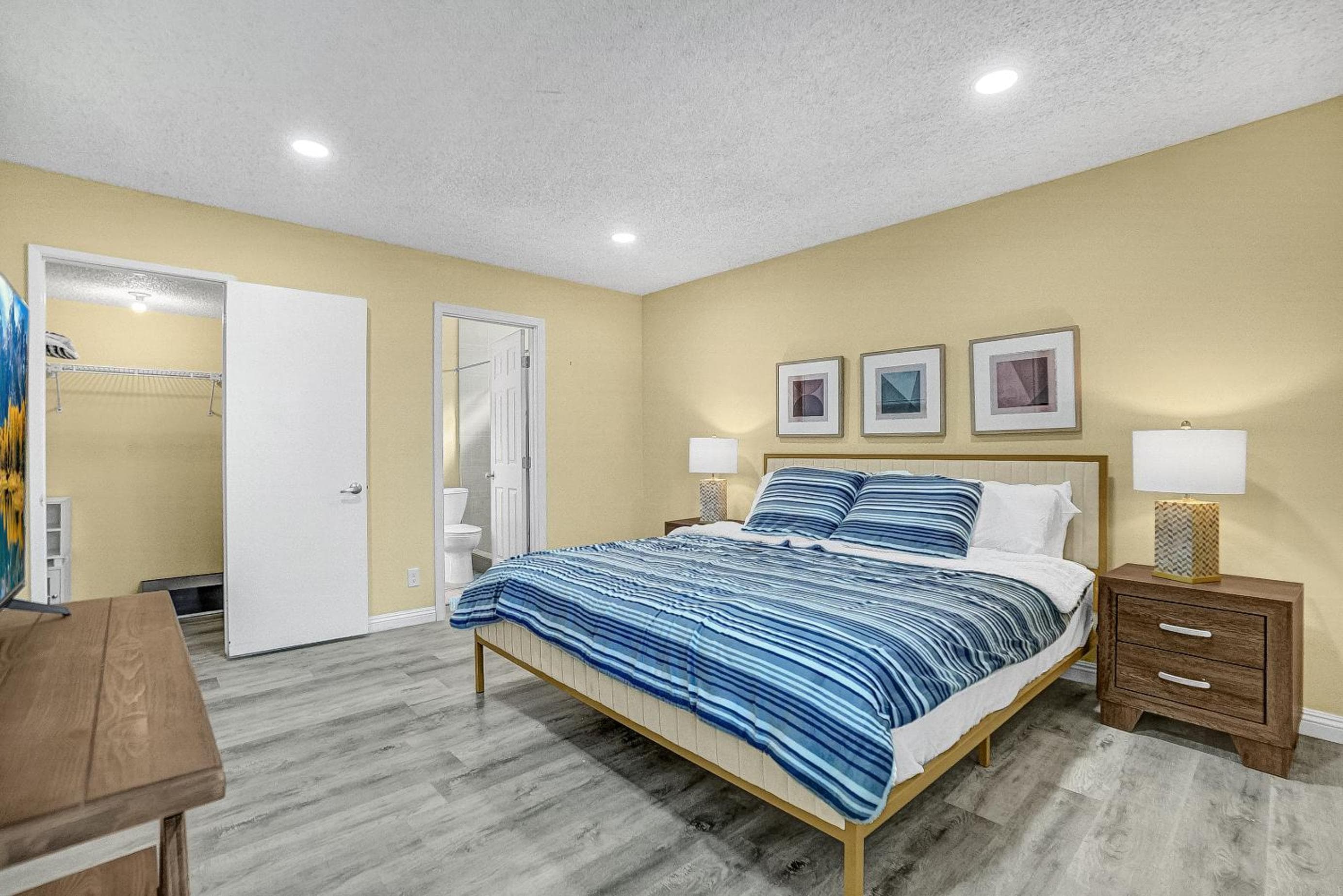 3BR/3BA Townhouse in El Monte