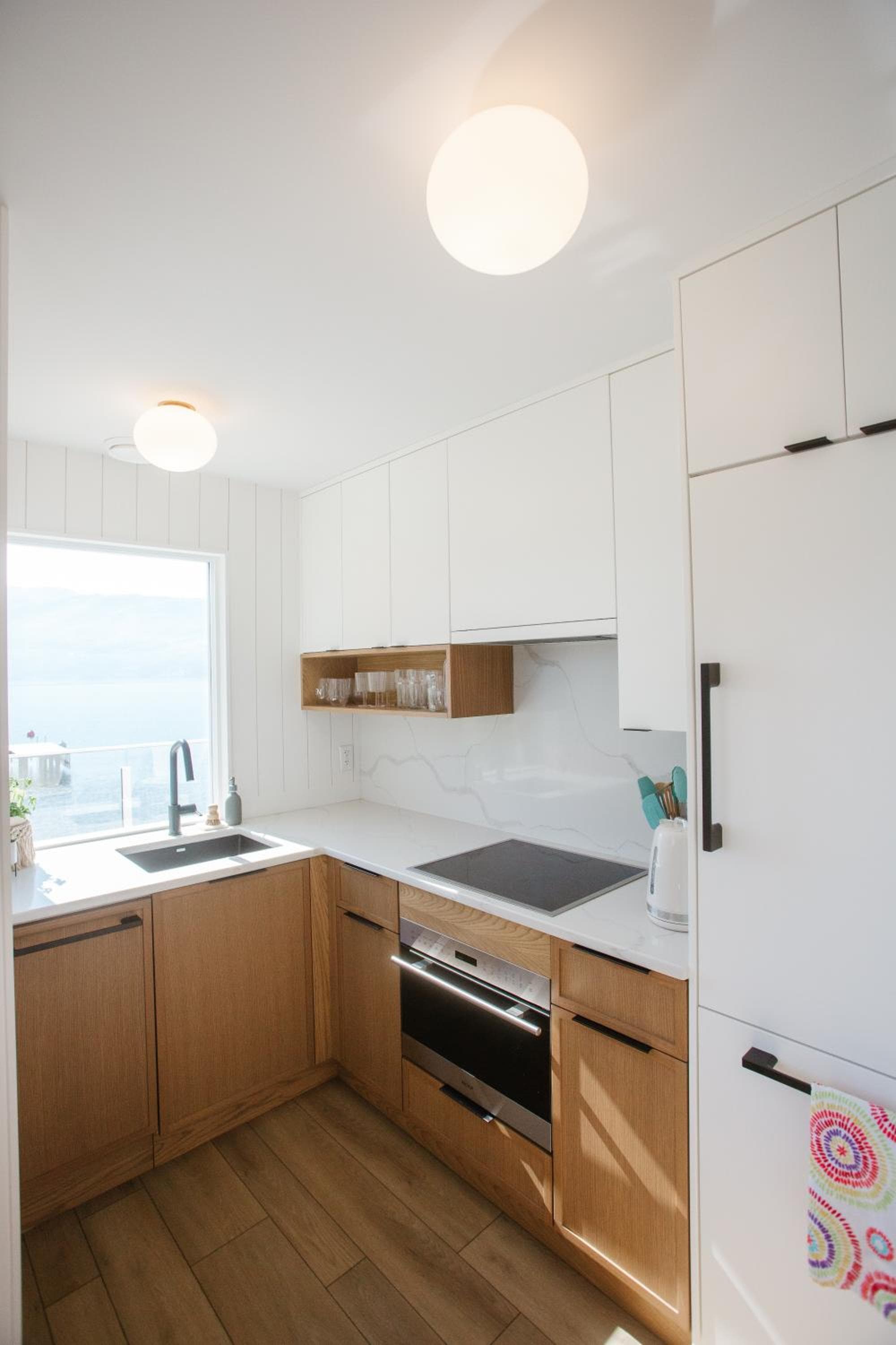 Peachland Beach Resort