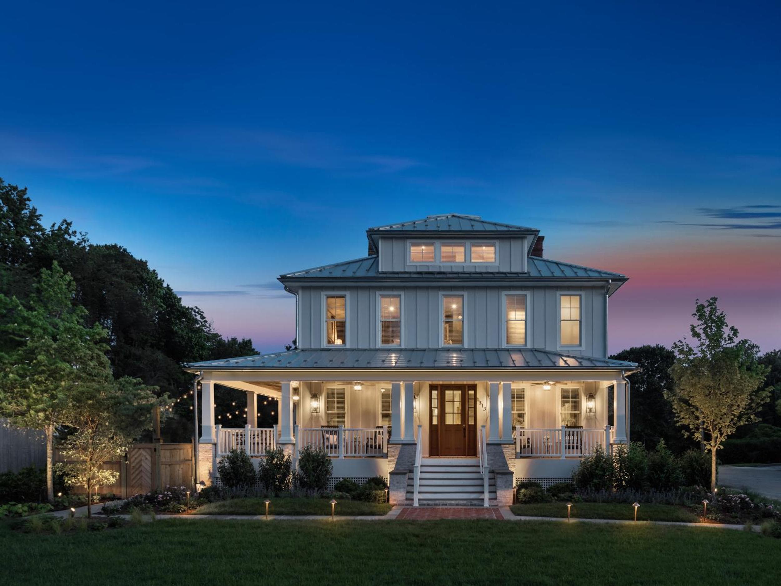 1313 West Luxury Boutique Hotel