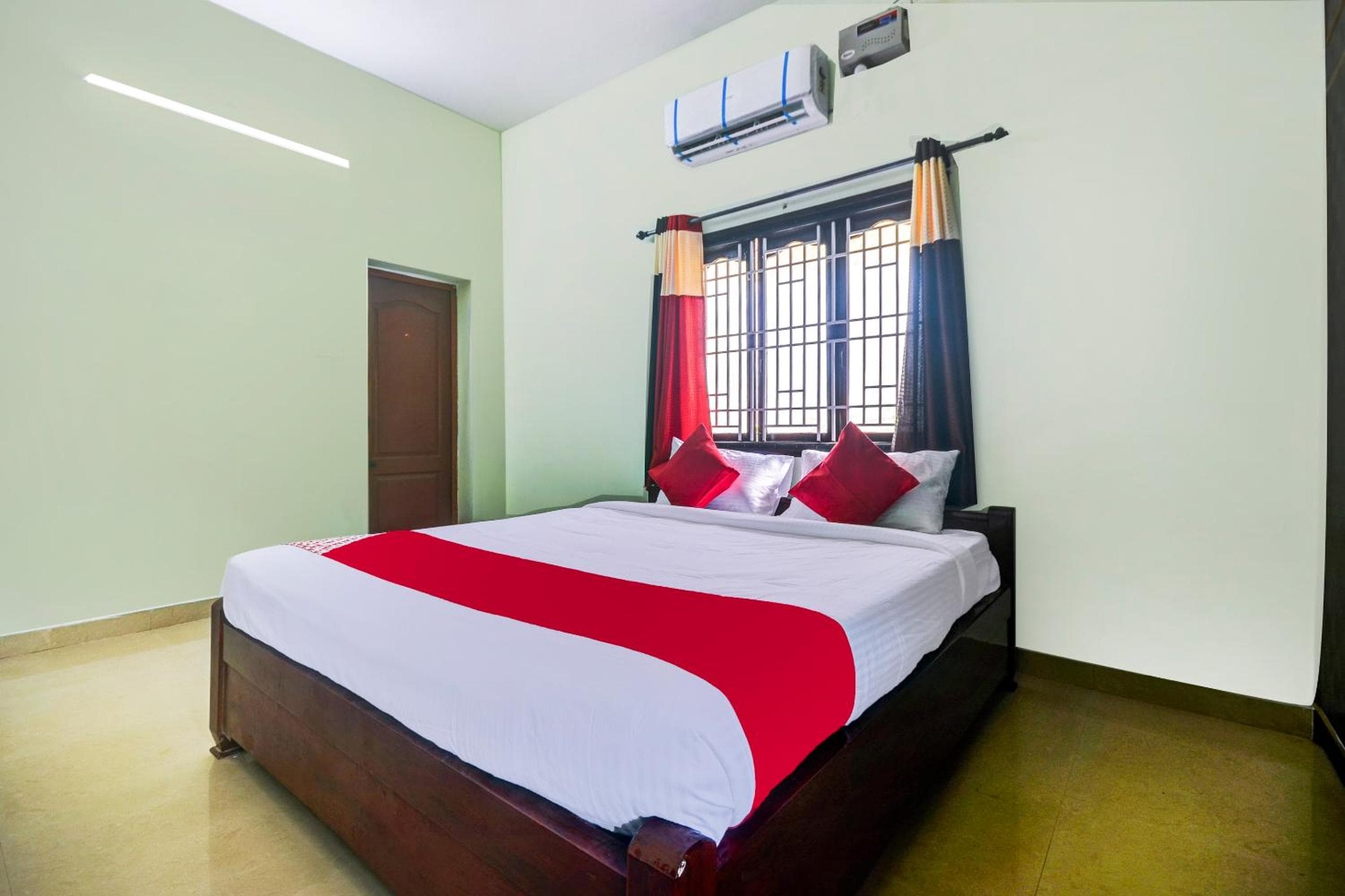 Hotel O Aruthraa Residency