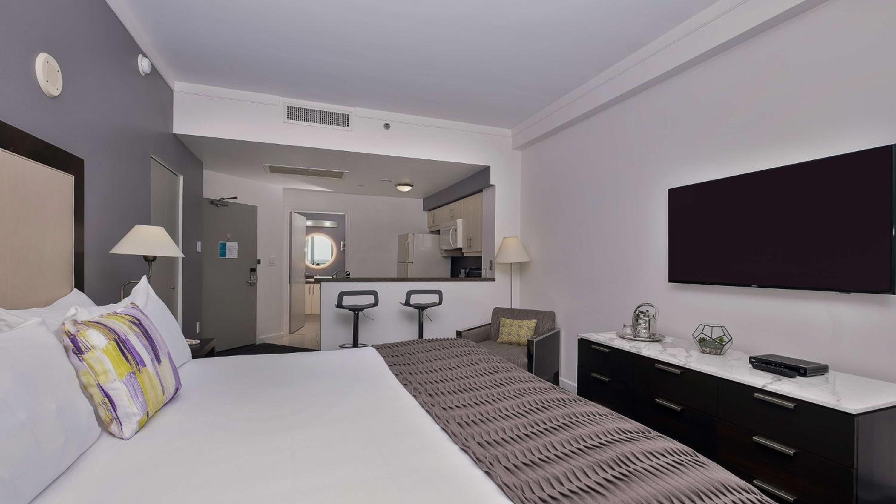 Arya Hotel & Suites Coconut Grove, WorldHotels Distinctive