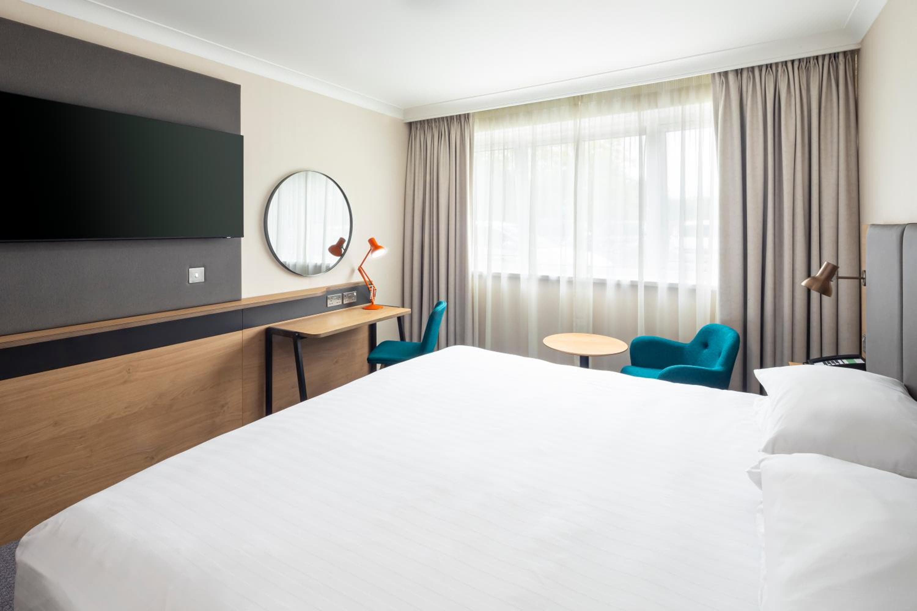 Holiday Inn London - Gatwick Airport by IHG