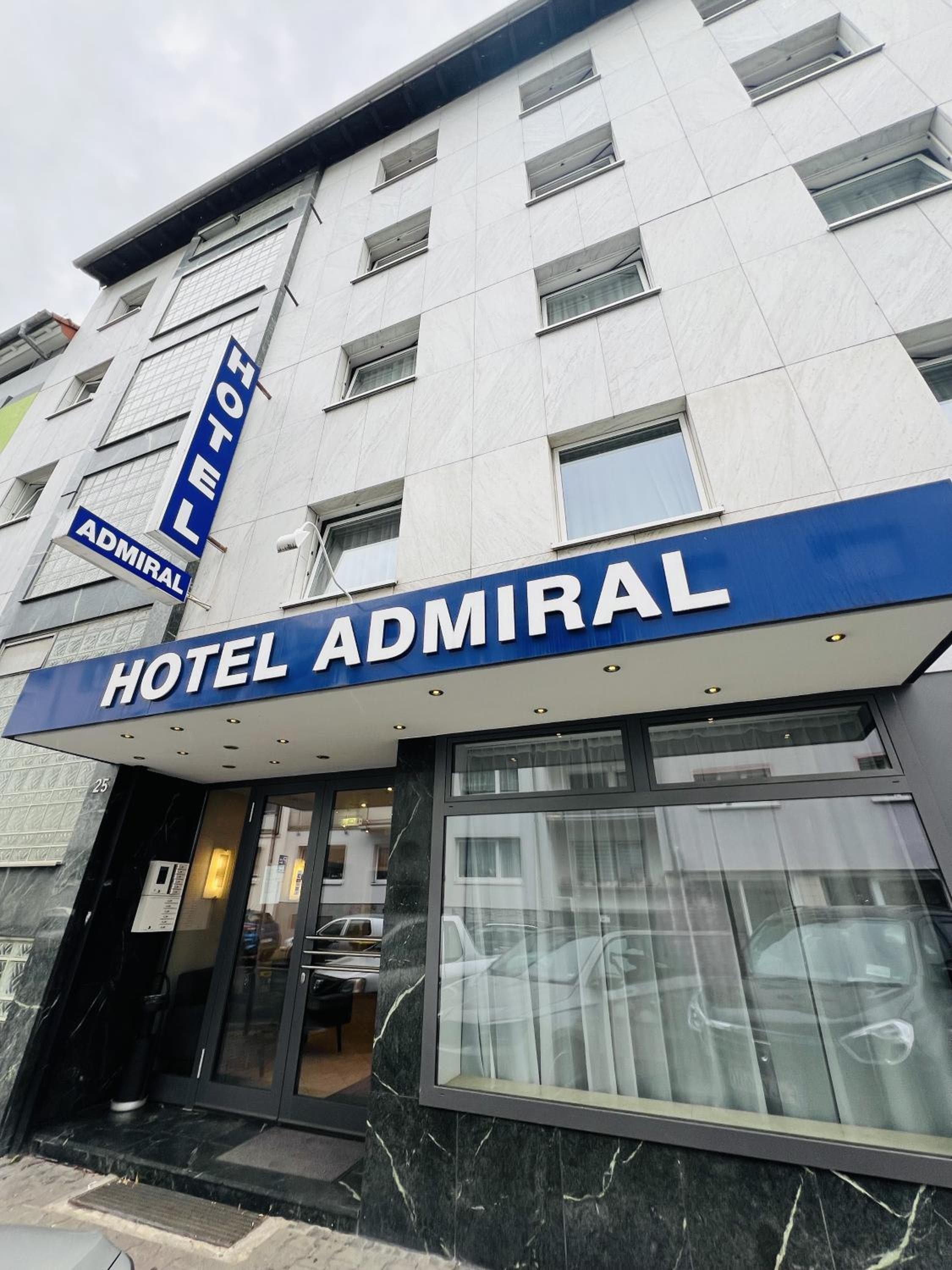 Hotel Admiral Frankfurt City Centre