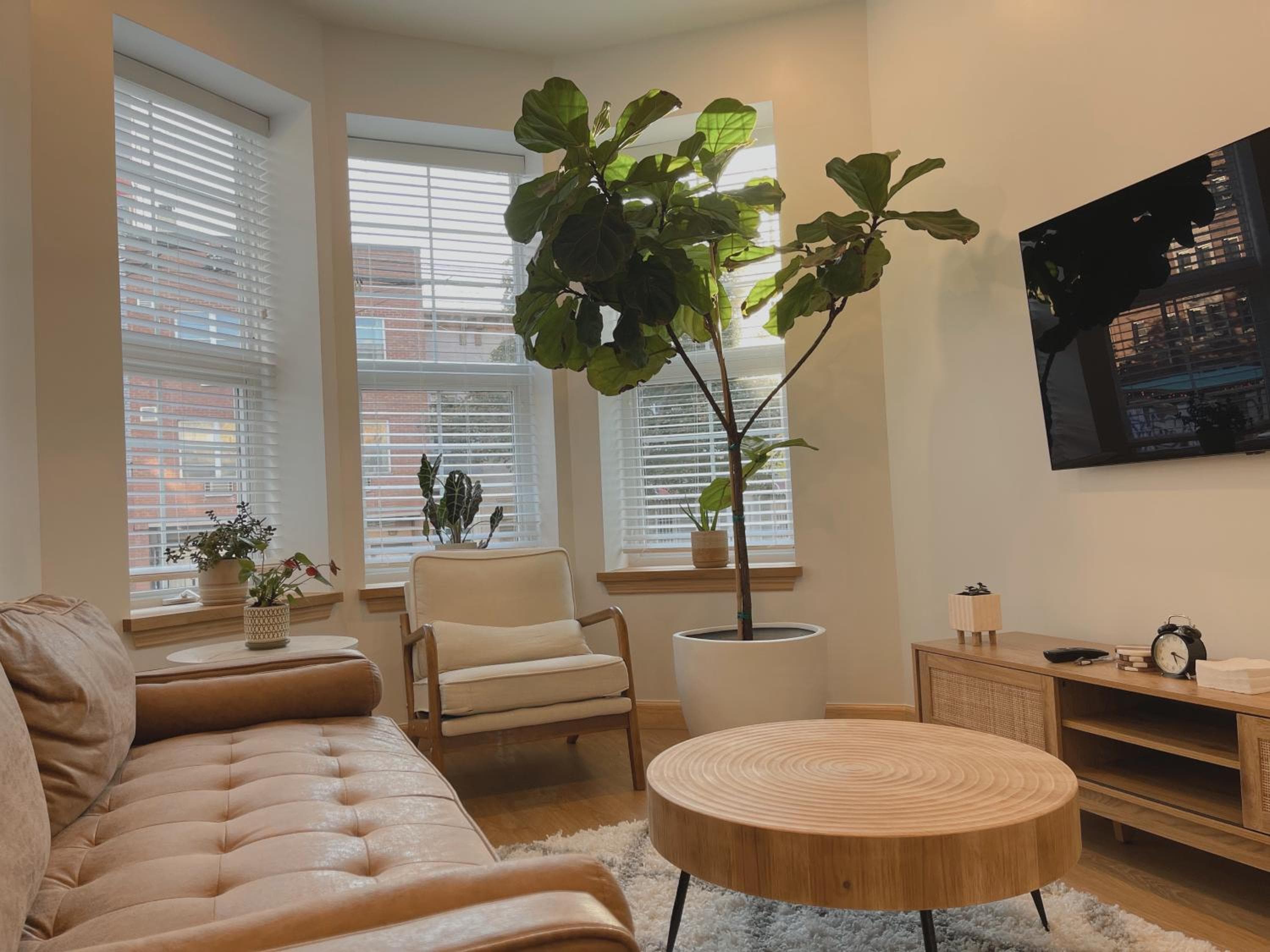 Beautiful Apartment shared with the Host in the Heart of Bushwick