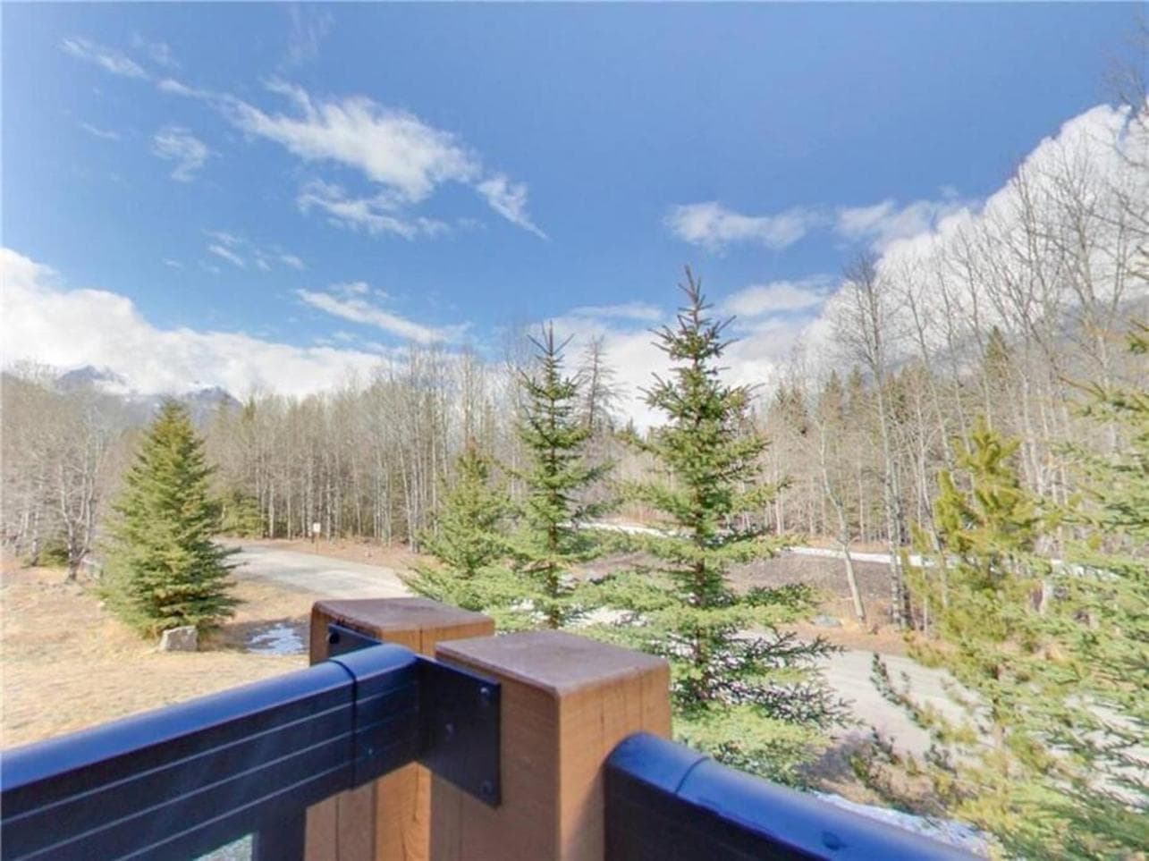 Hidden Gem 3BR King Beds-BBQ-Hot Tub-Pets OK