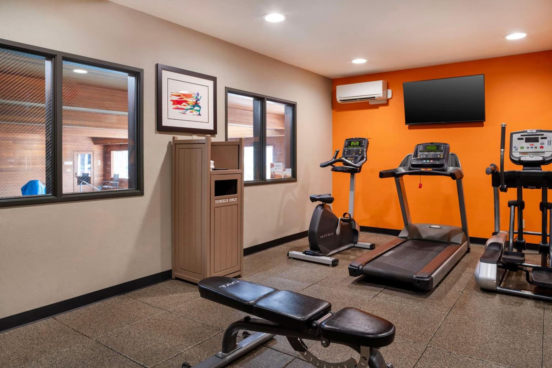 Best Western Cascade Inn & Suites
