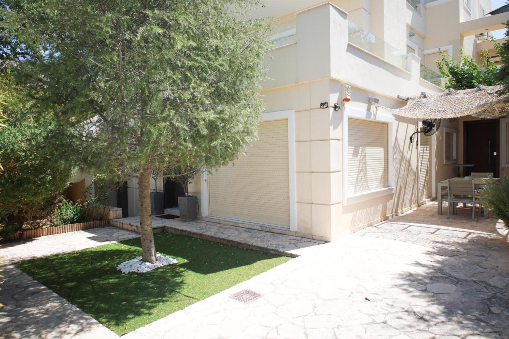 Luxury Villa with Pool in Athens Riviera