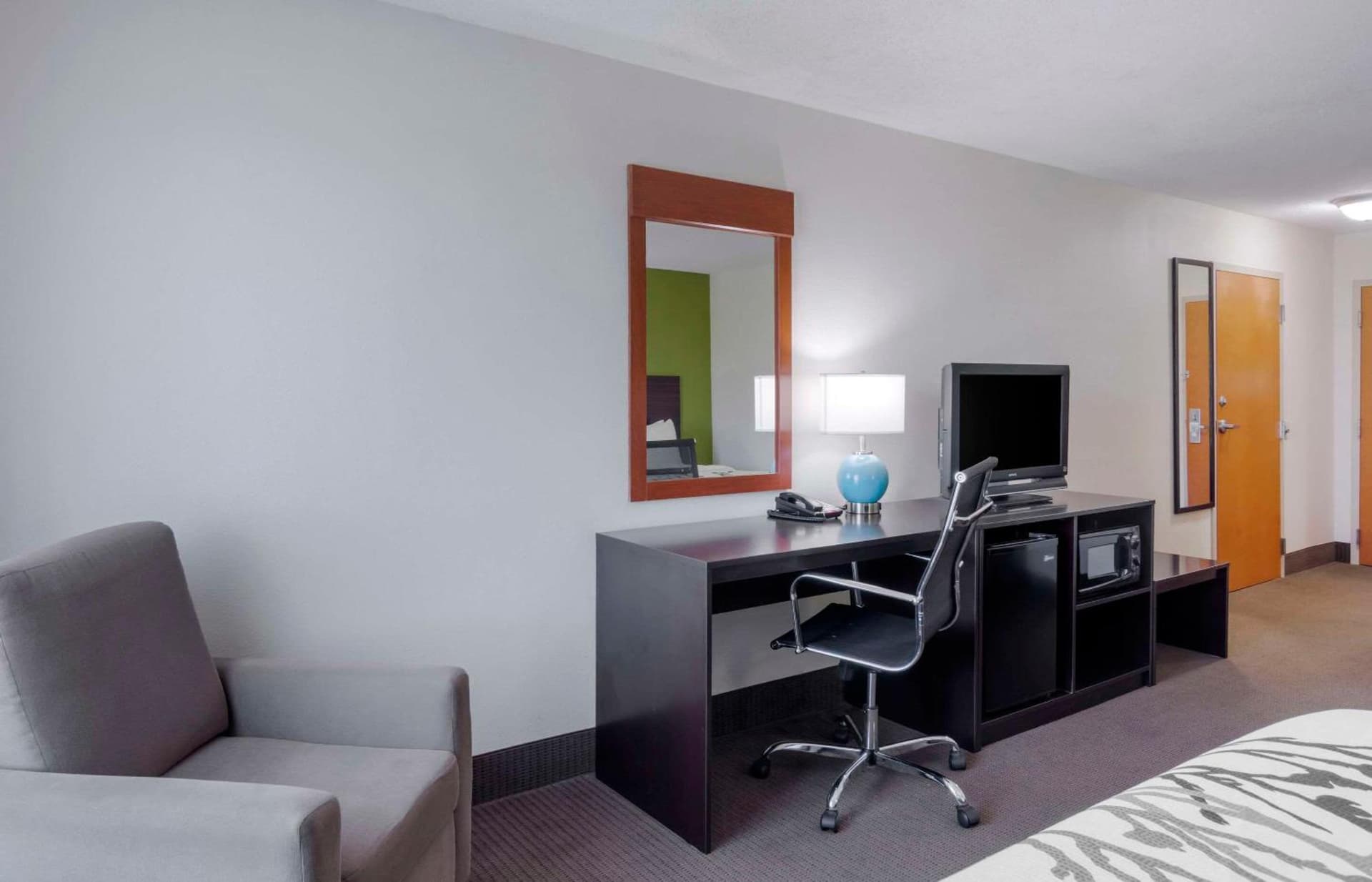 Sleep Inn & Suites Prince George near Fort Lee