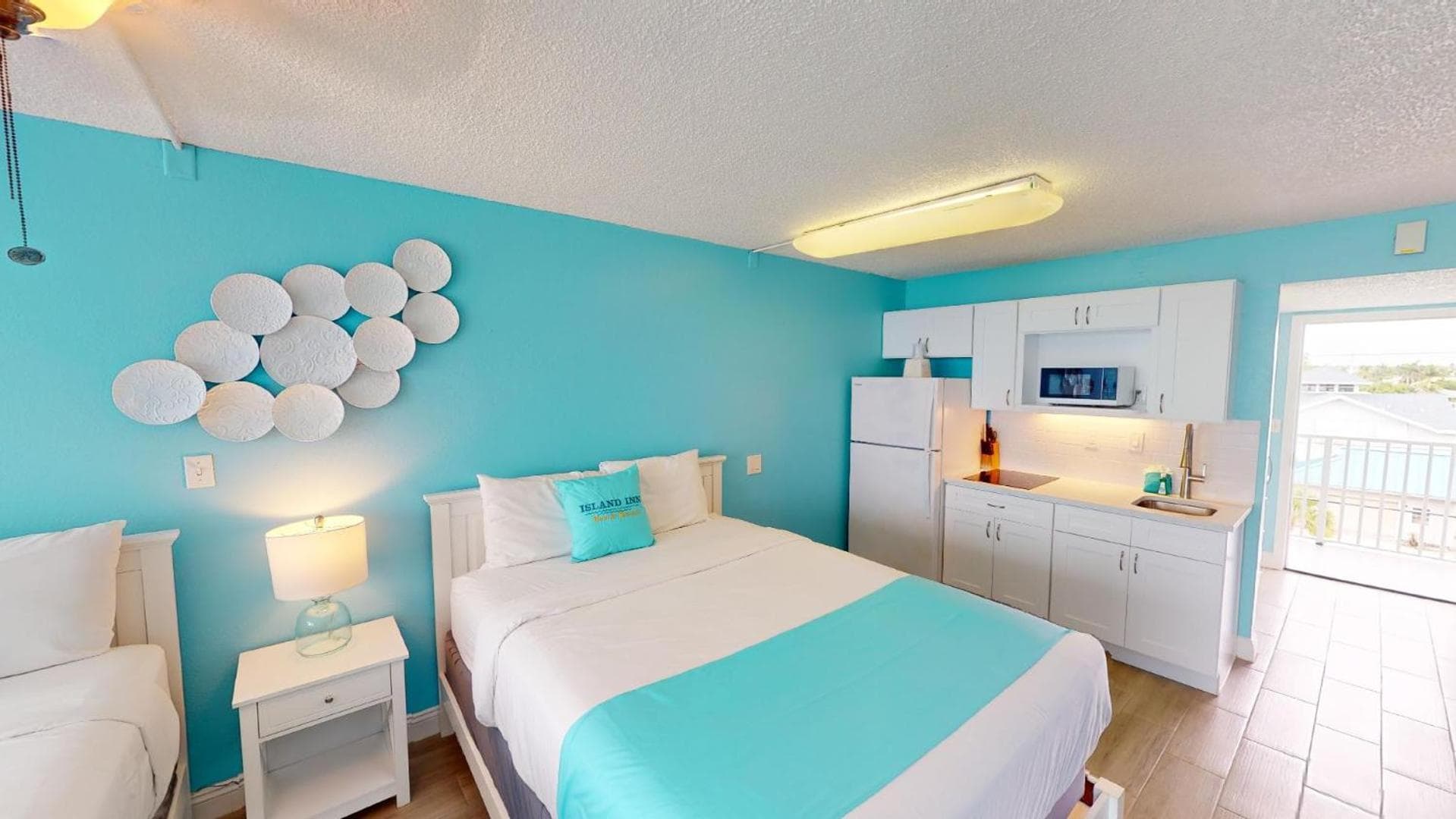 Island Inn Beach Resort