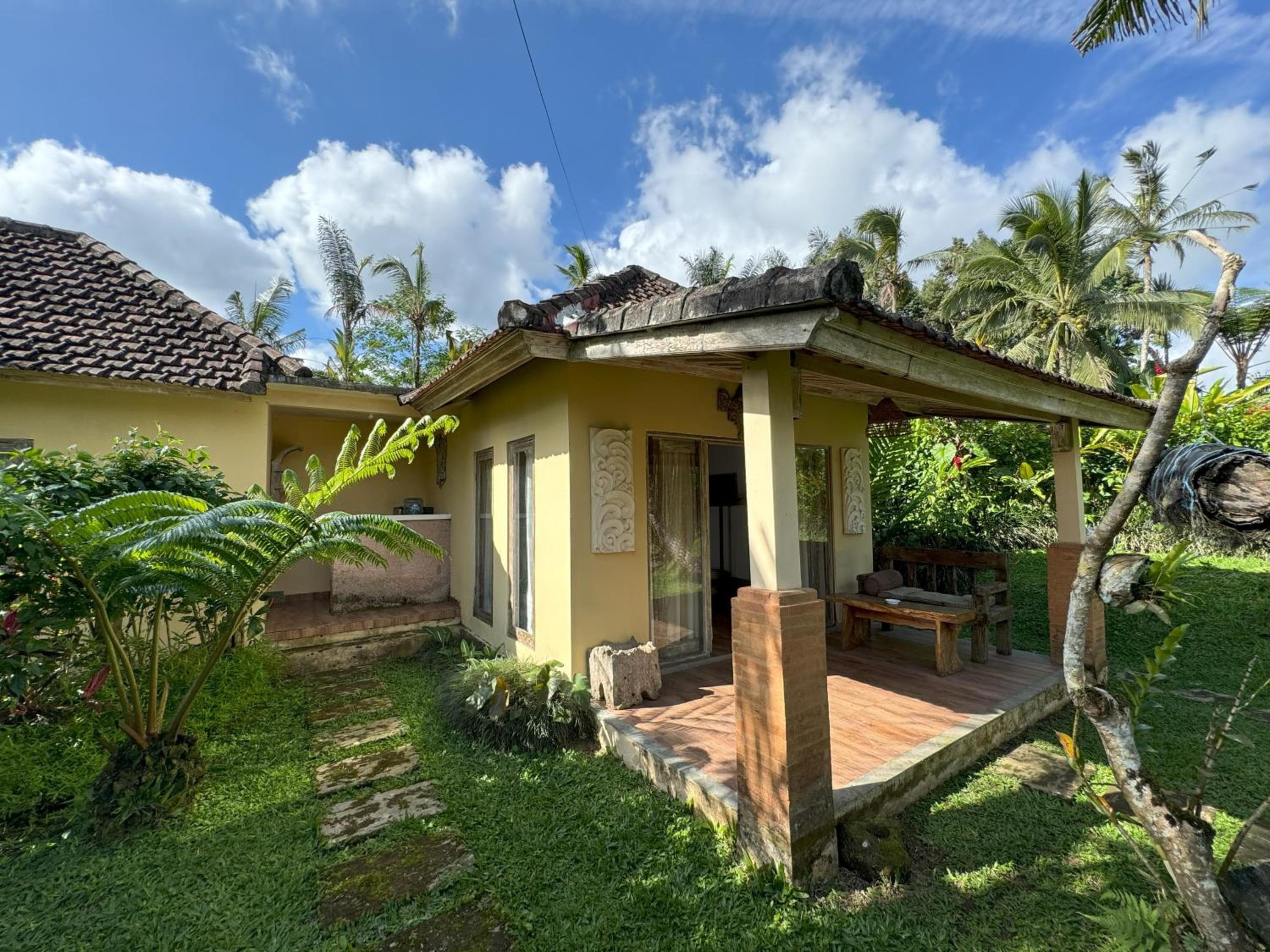 Dewa Jati Cottages