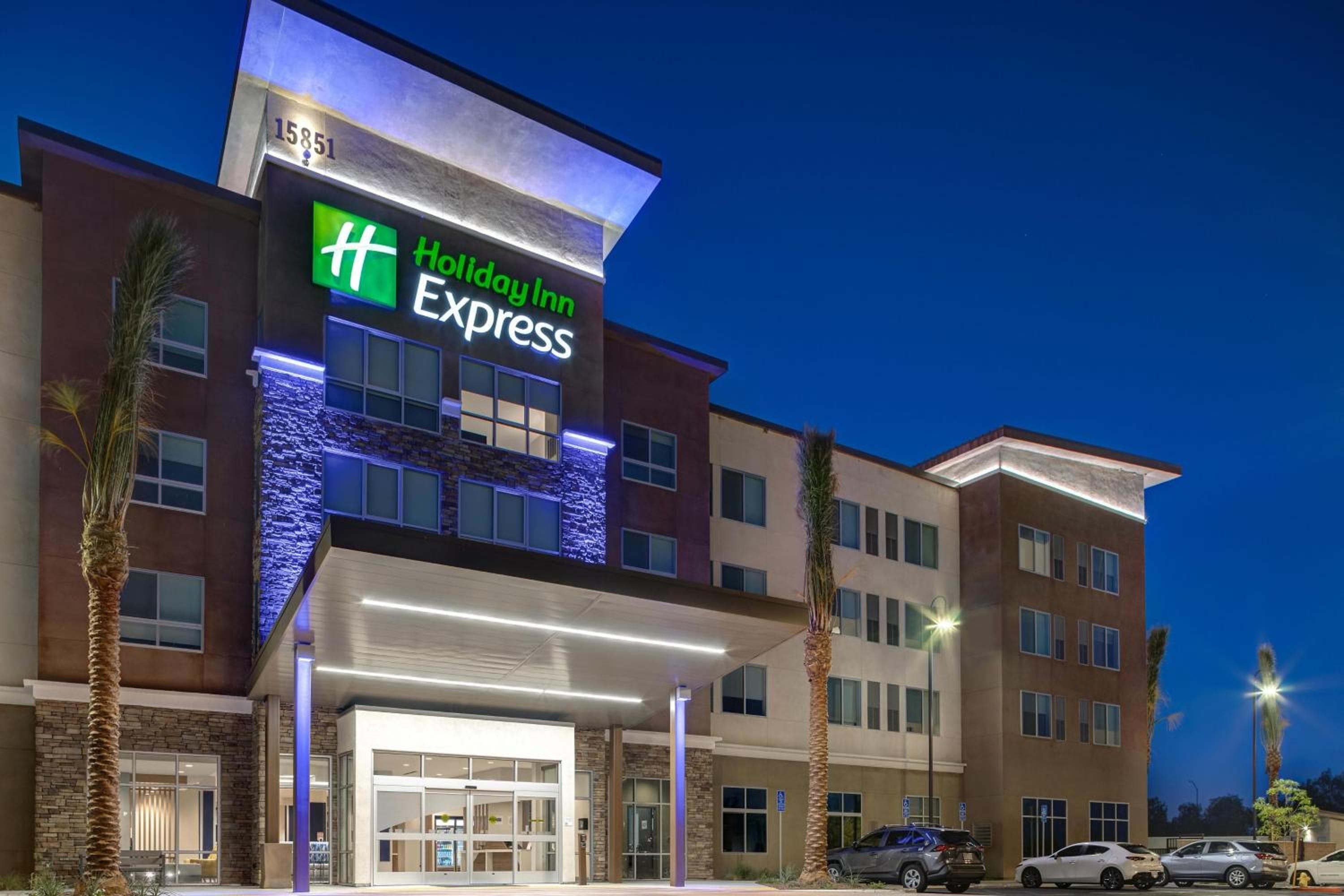 Holiday Inn Express & Suites Ontario - Chino Hills by IHG