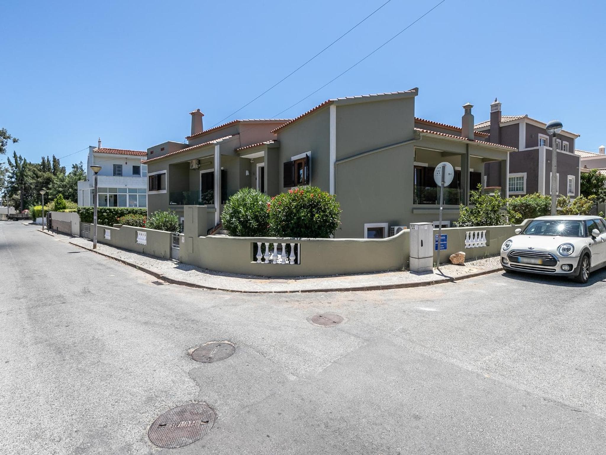 Walk in Hostel Faro Airport