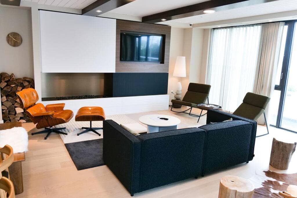 2bhk Luxury brand new pvt suite Kitchener