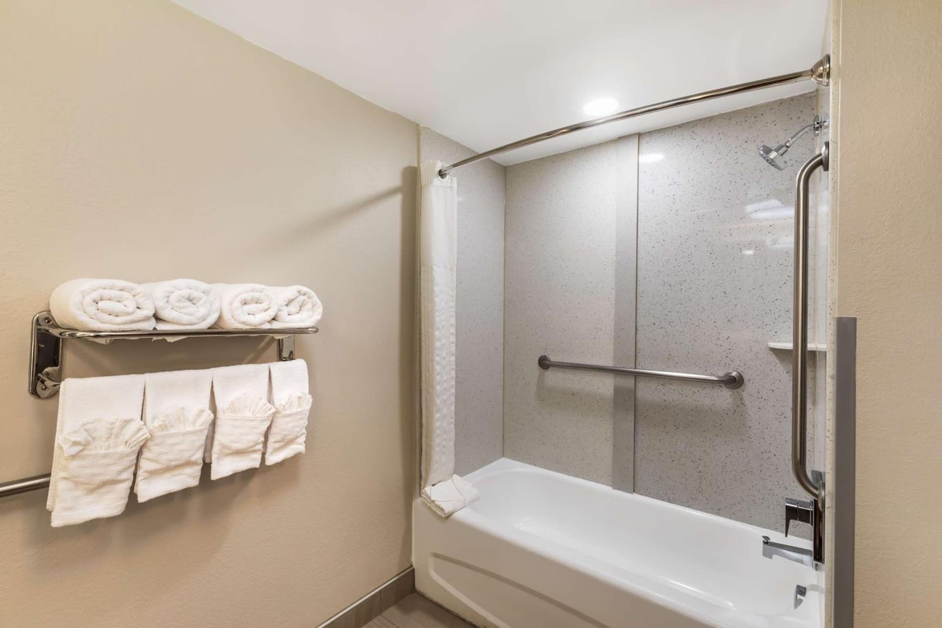 City Express by Marriott Duluth