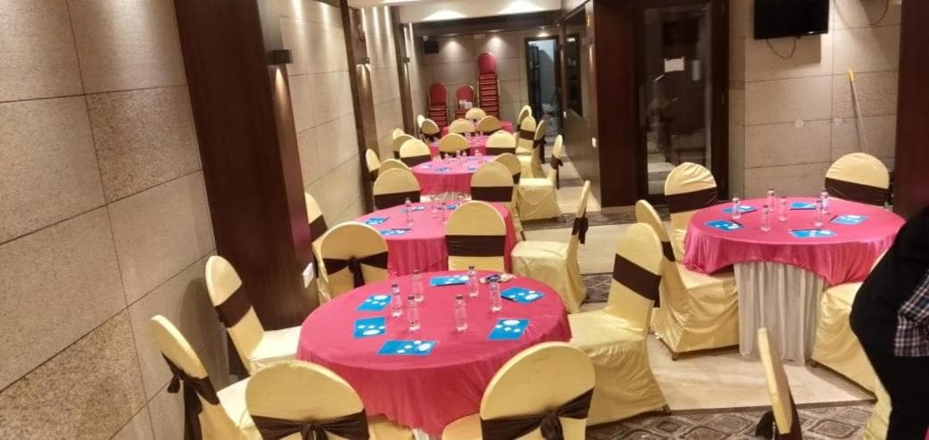 Hotel Laxvas- The Business Hotel