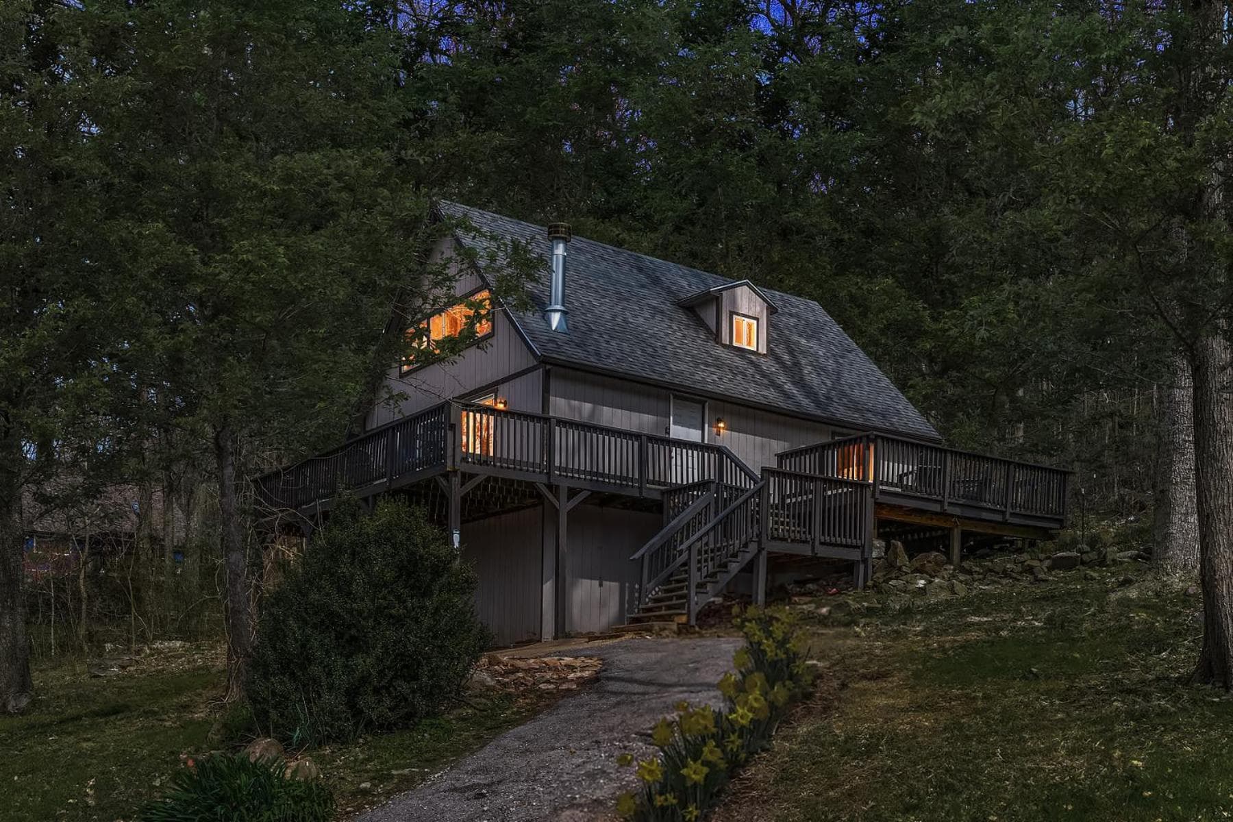 Hot Tub, Wraparound Deck, & WiFi at Chalet Cabin