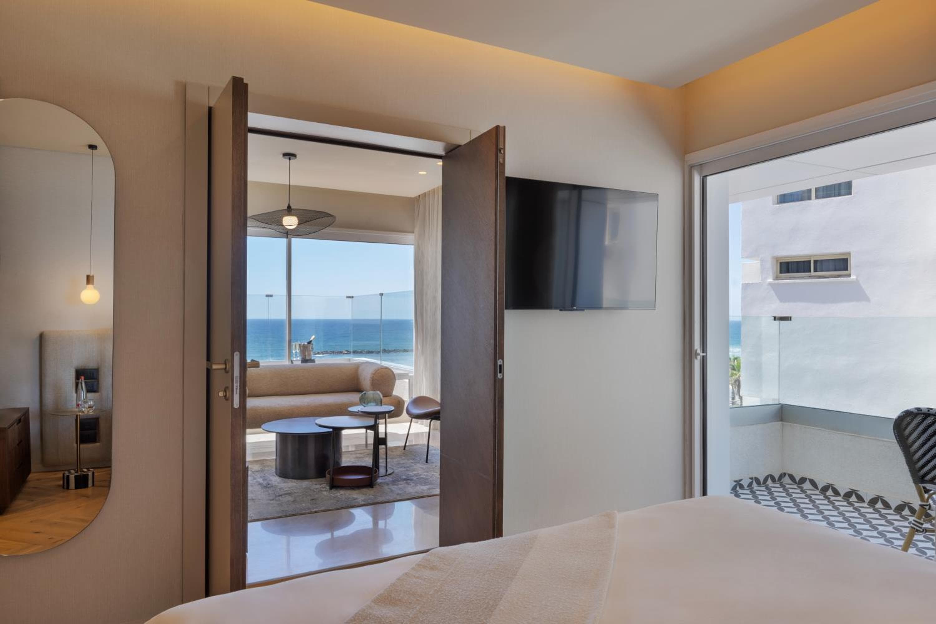 Jewel Boutique Hotel by The Beach