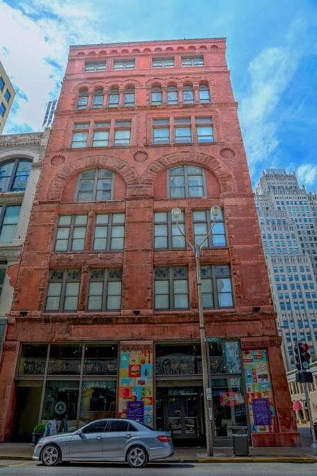 1BR with W&D Americas Center Downtown
