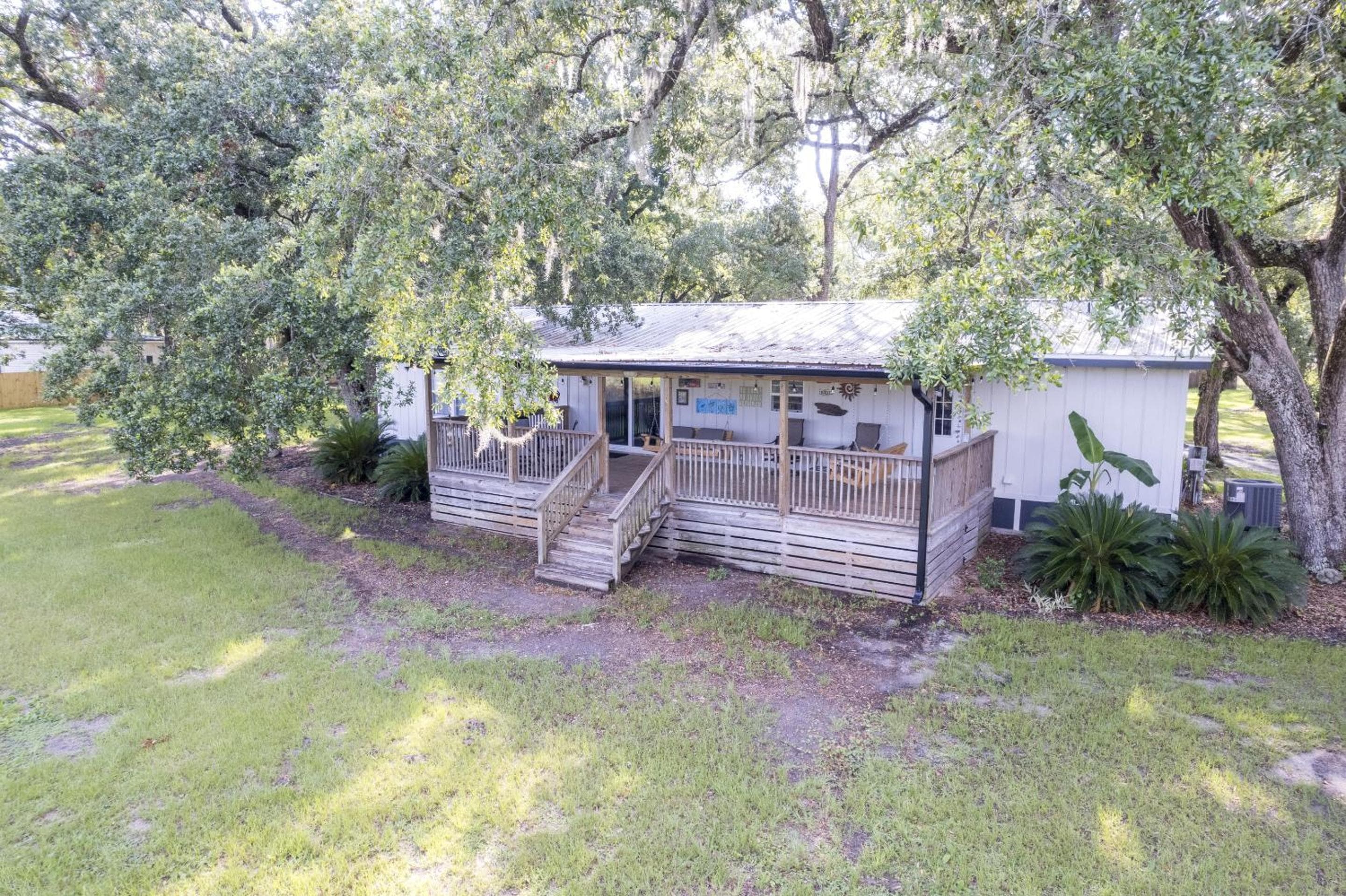 Red Rooster Cottage