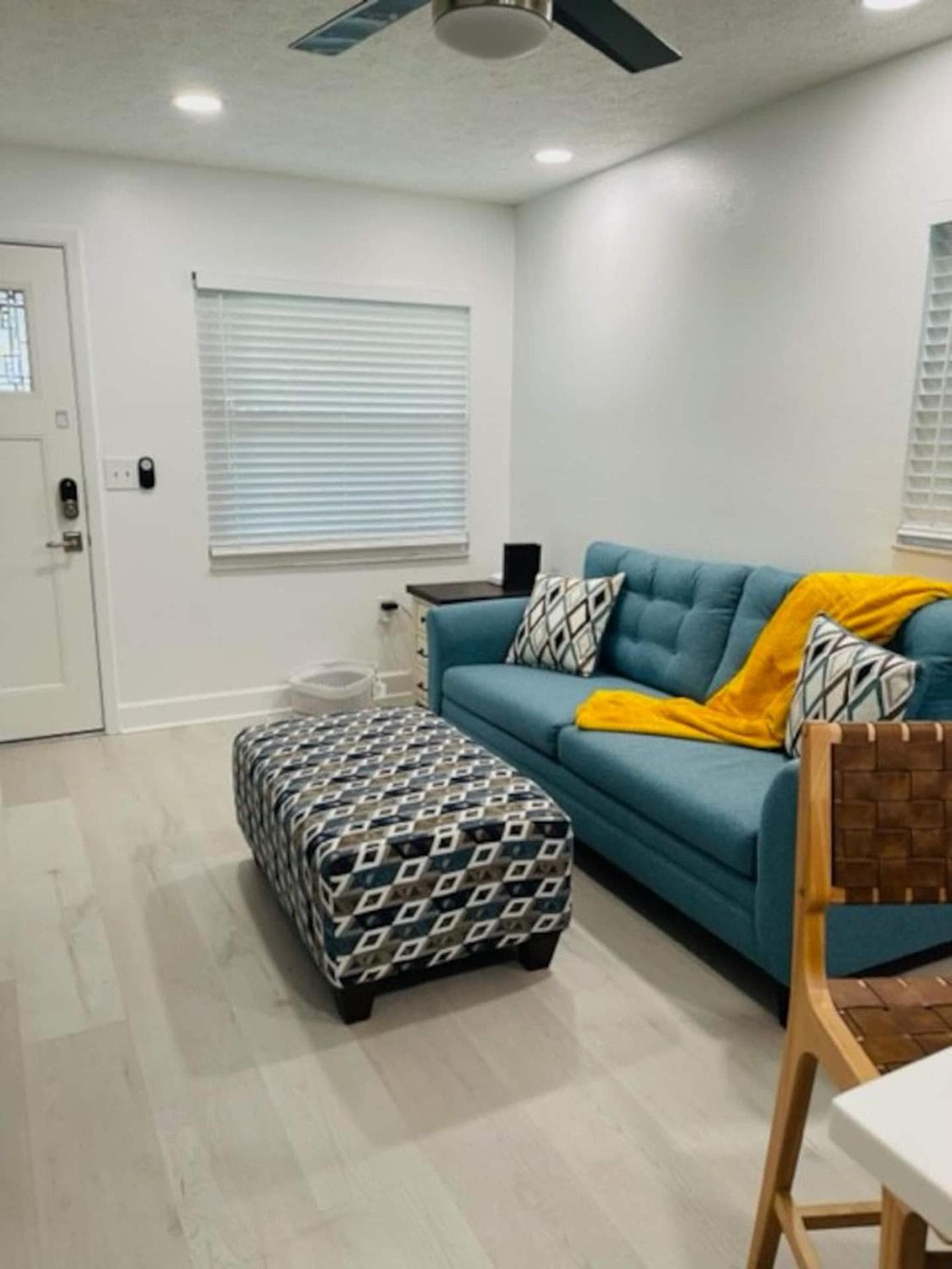 Walk Everywhere! 1-Bedroom Gem in Downtown Hub