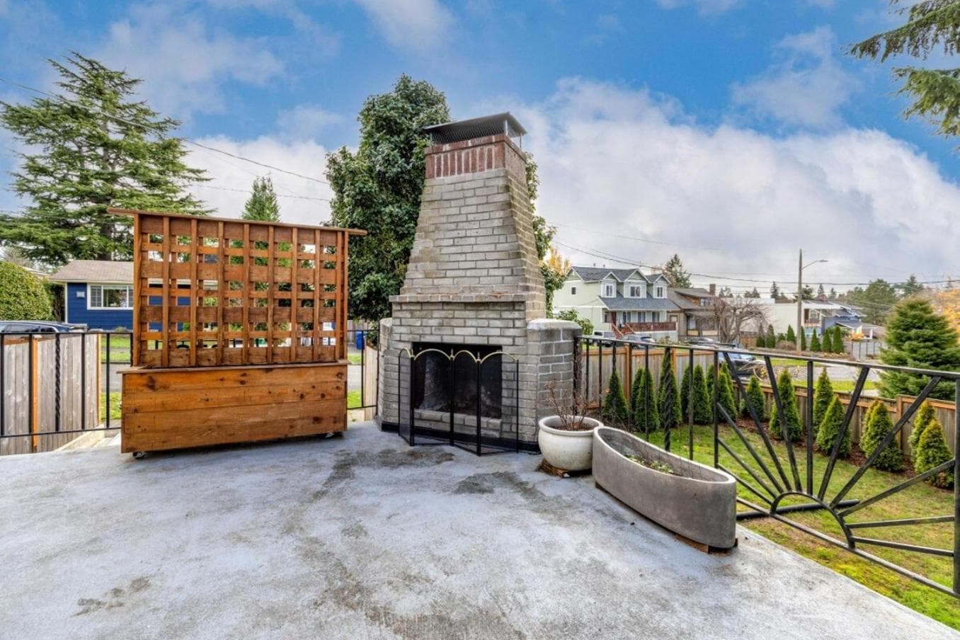 Remodeled Home Fenced Yard Outdoor Fireplace