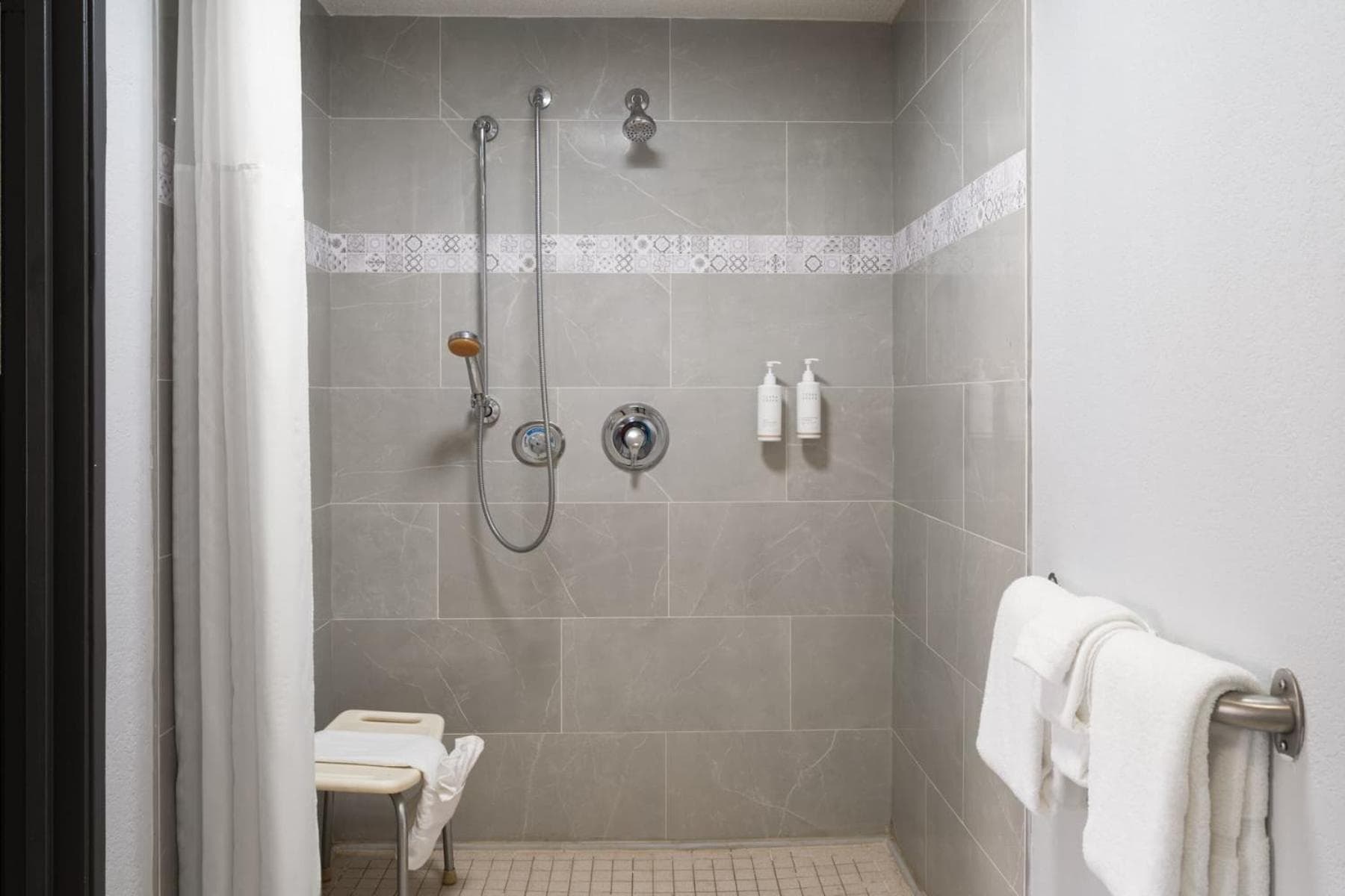 Days Inn by Wyndham Columbus Worthington