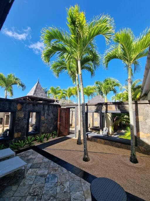 Villa luxe et zen dans domaine 5 étoiles en bord de mer