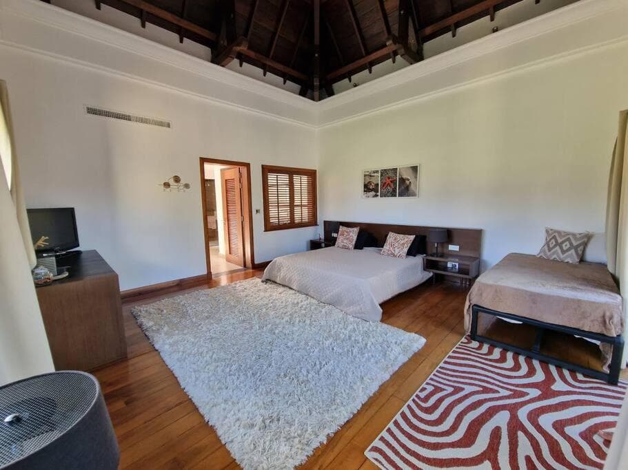 Villa luxe et zen dans domaine 5 étoiles en bord de mer