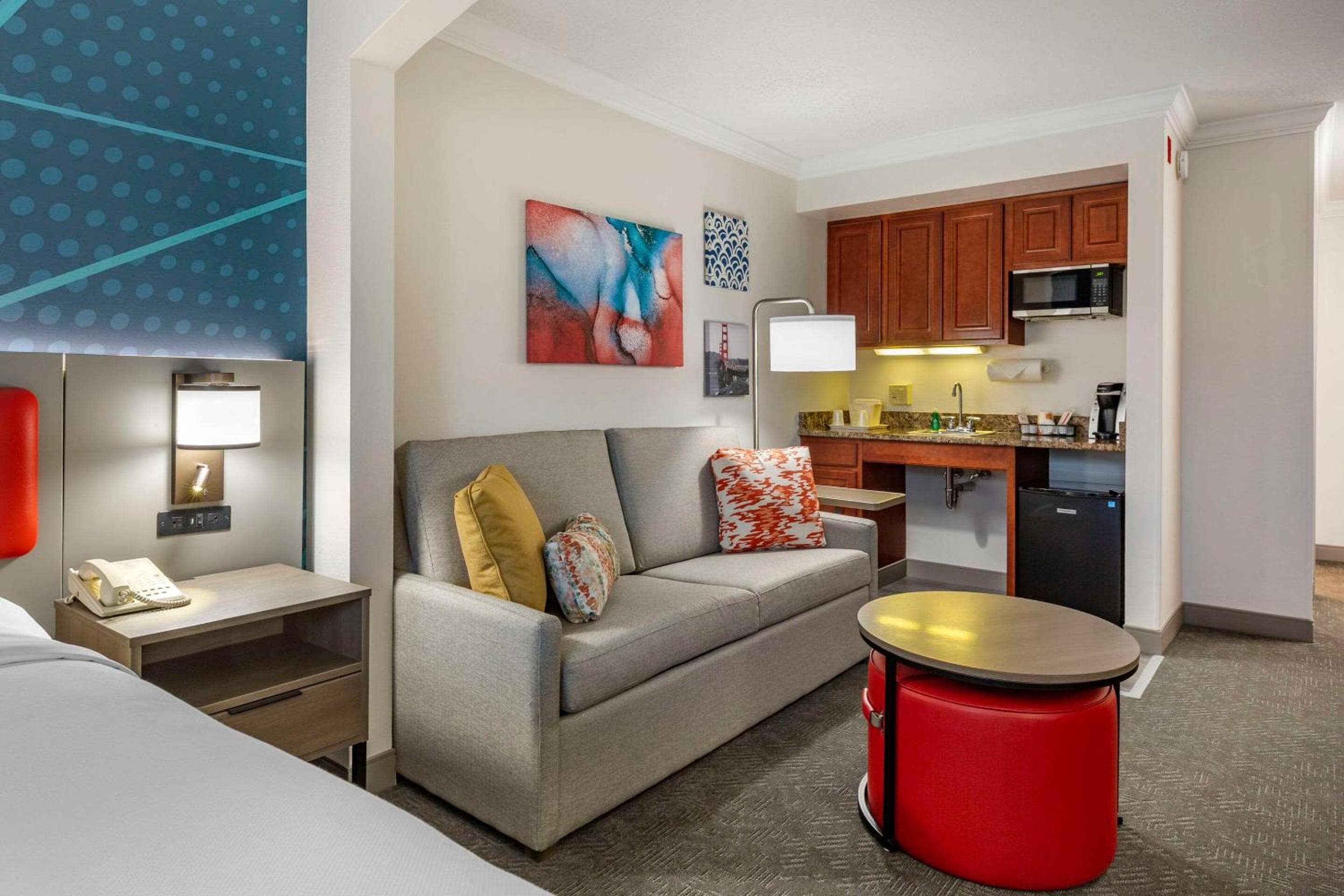 Comfort Inn & Suites Hadley - Amherst