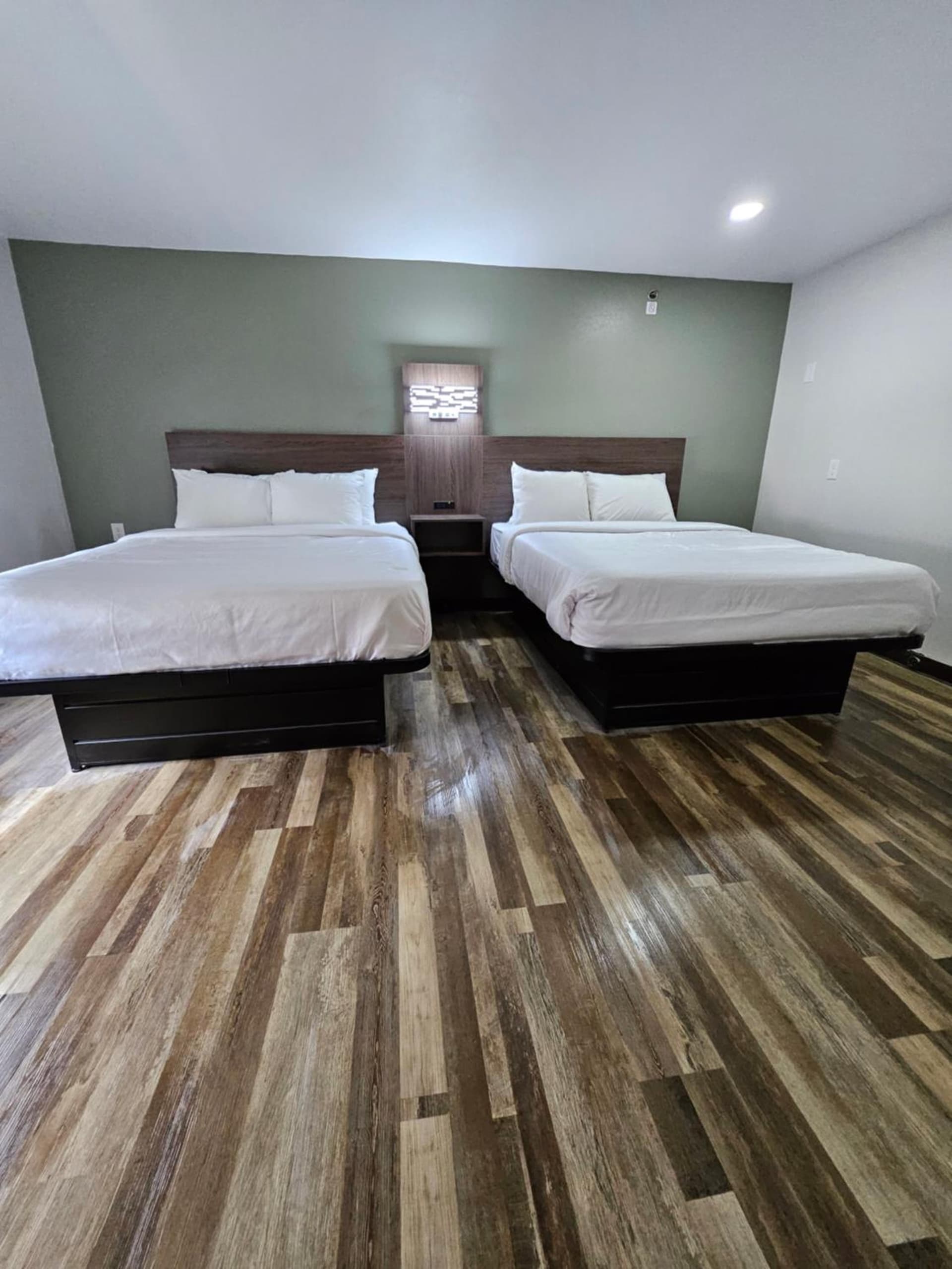 Quality Inn & Suites Columbia Harbison