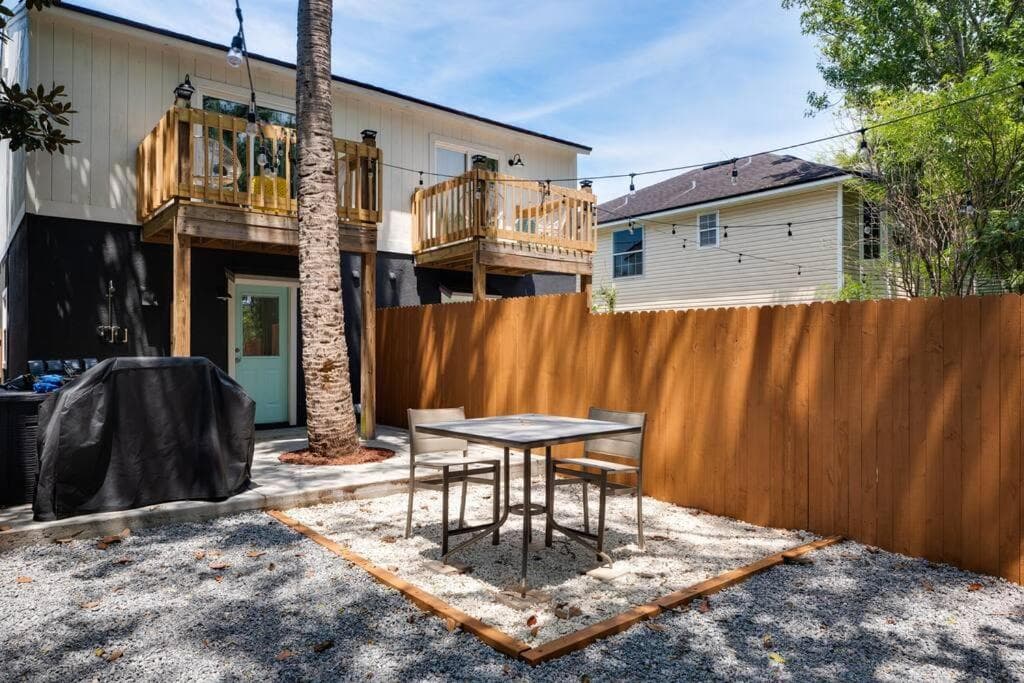 Be a Nomad - Combined House - 4 blks to beach