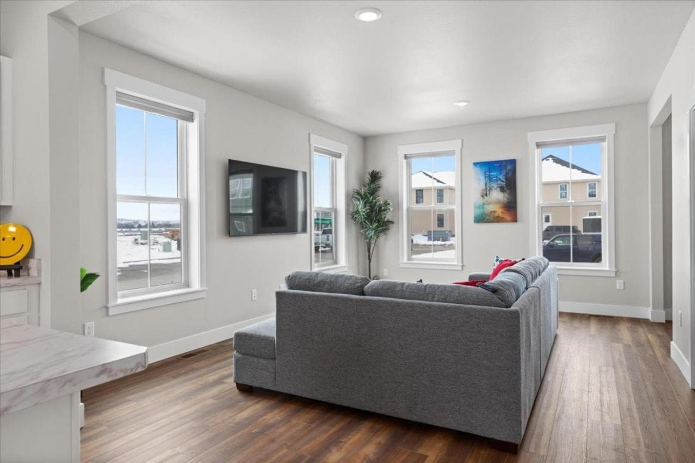 Stay with Style in this Townhome