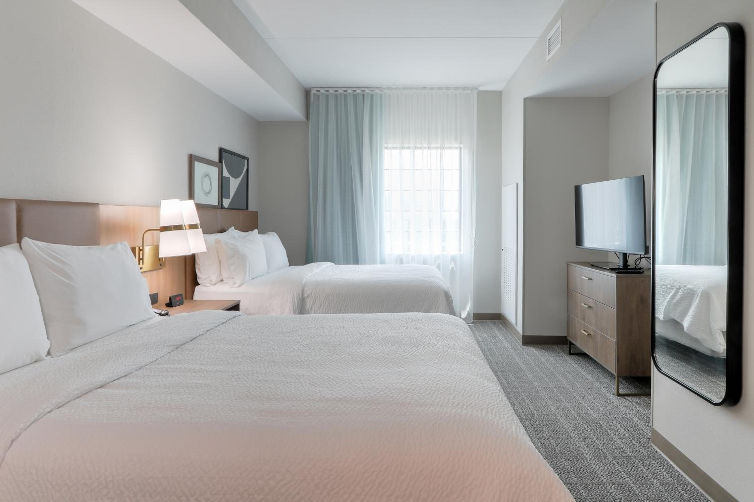 Staybridge Suites Pigeon Forge - Smoky Mtns by IHG
