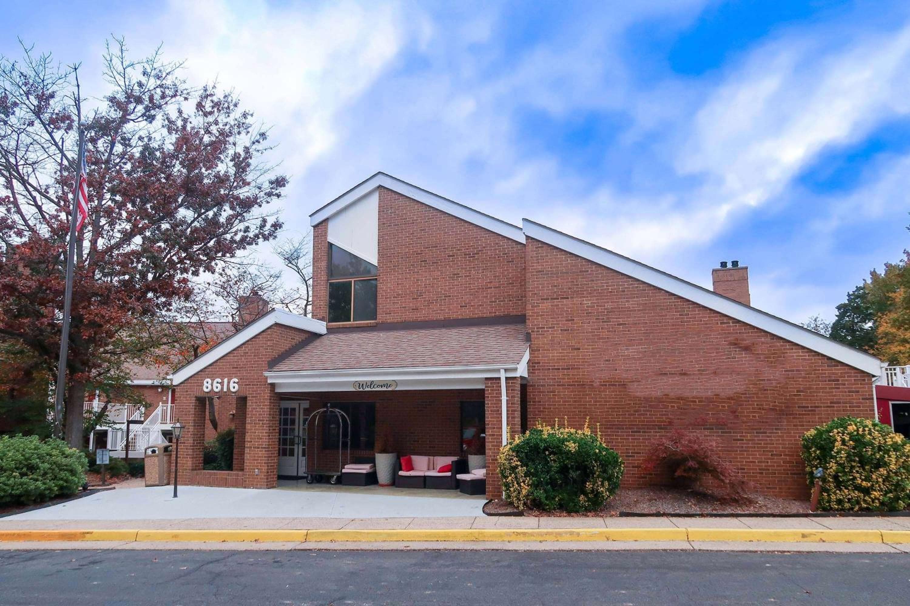 Tysons Corner Suites, A Baymont by Wyndham