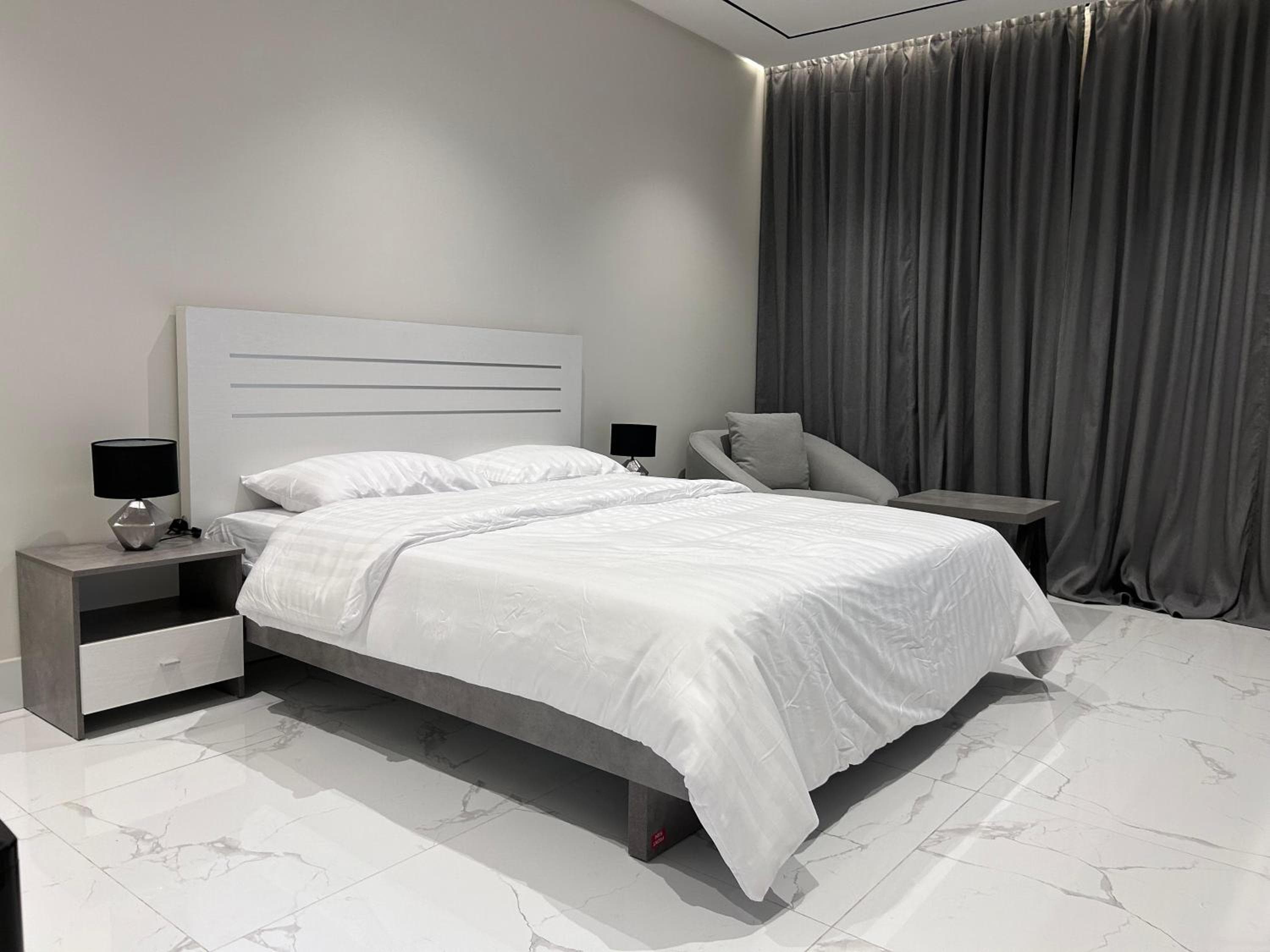 Luxurious Studio