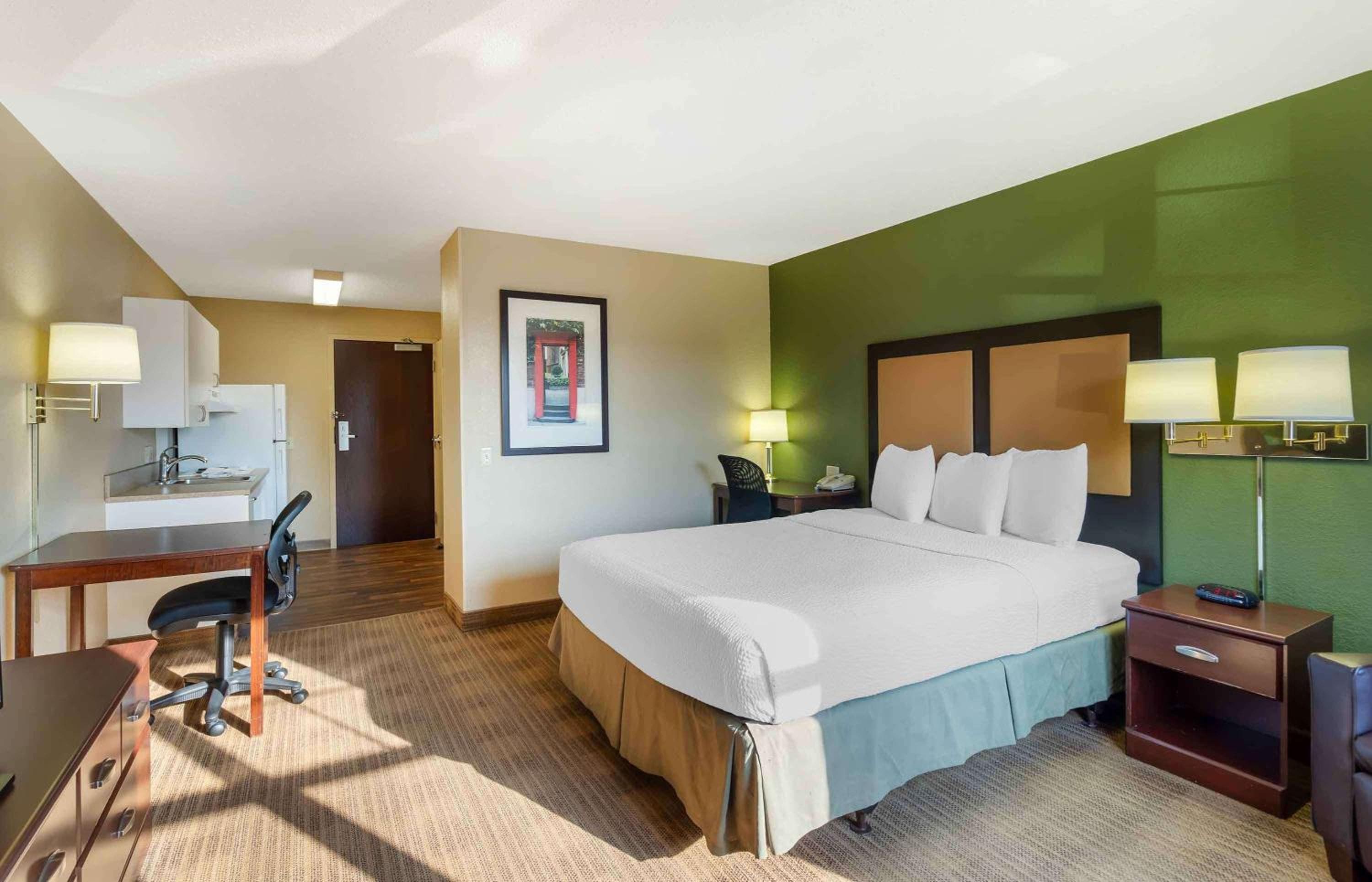 Extended Stay America Suites - Chicago - Vernon Hills - Lake Forest
