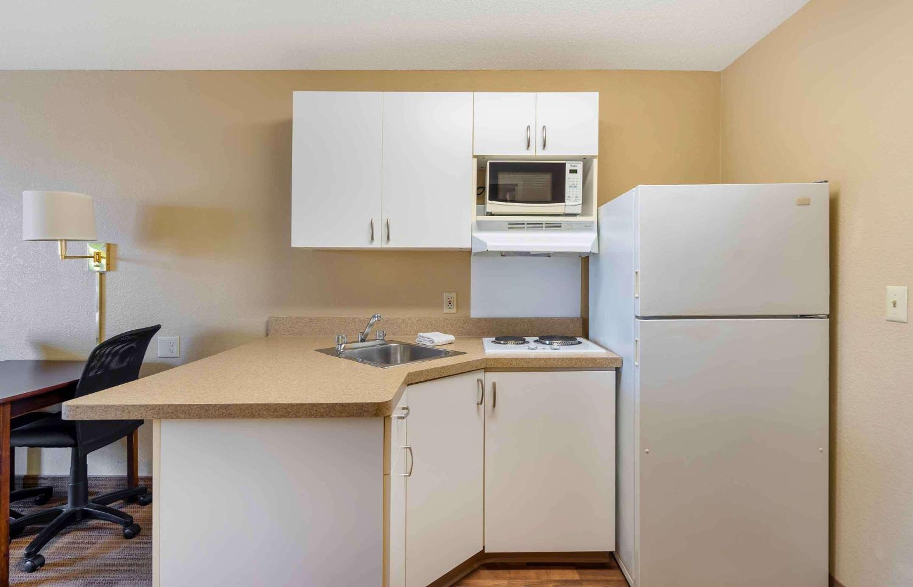 Extended Stay America Suites - Chicago - Vernon Hills - Lake Forest