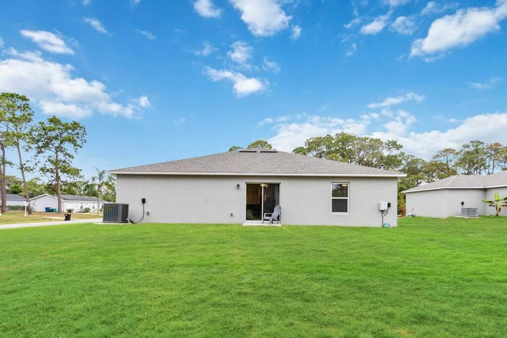 The Home away from Home Palm Bay