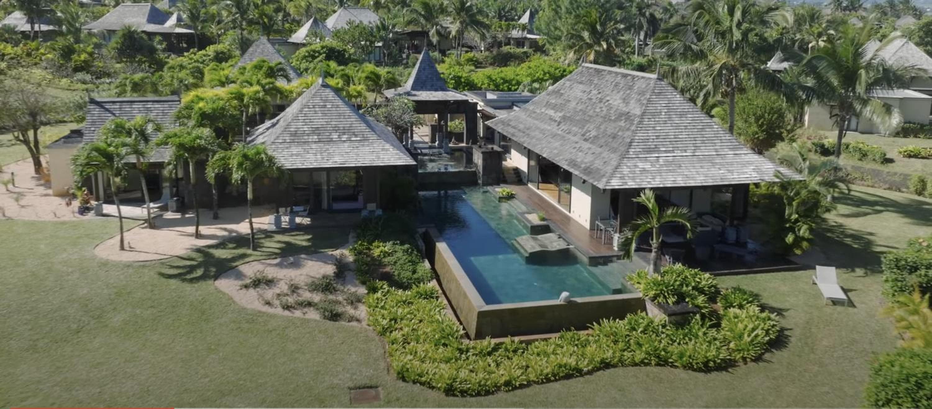 Villa luxe et zen dans domaine 5 étoiles en bord de mer