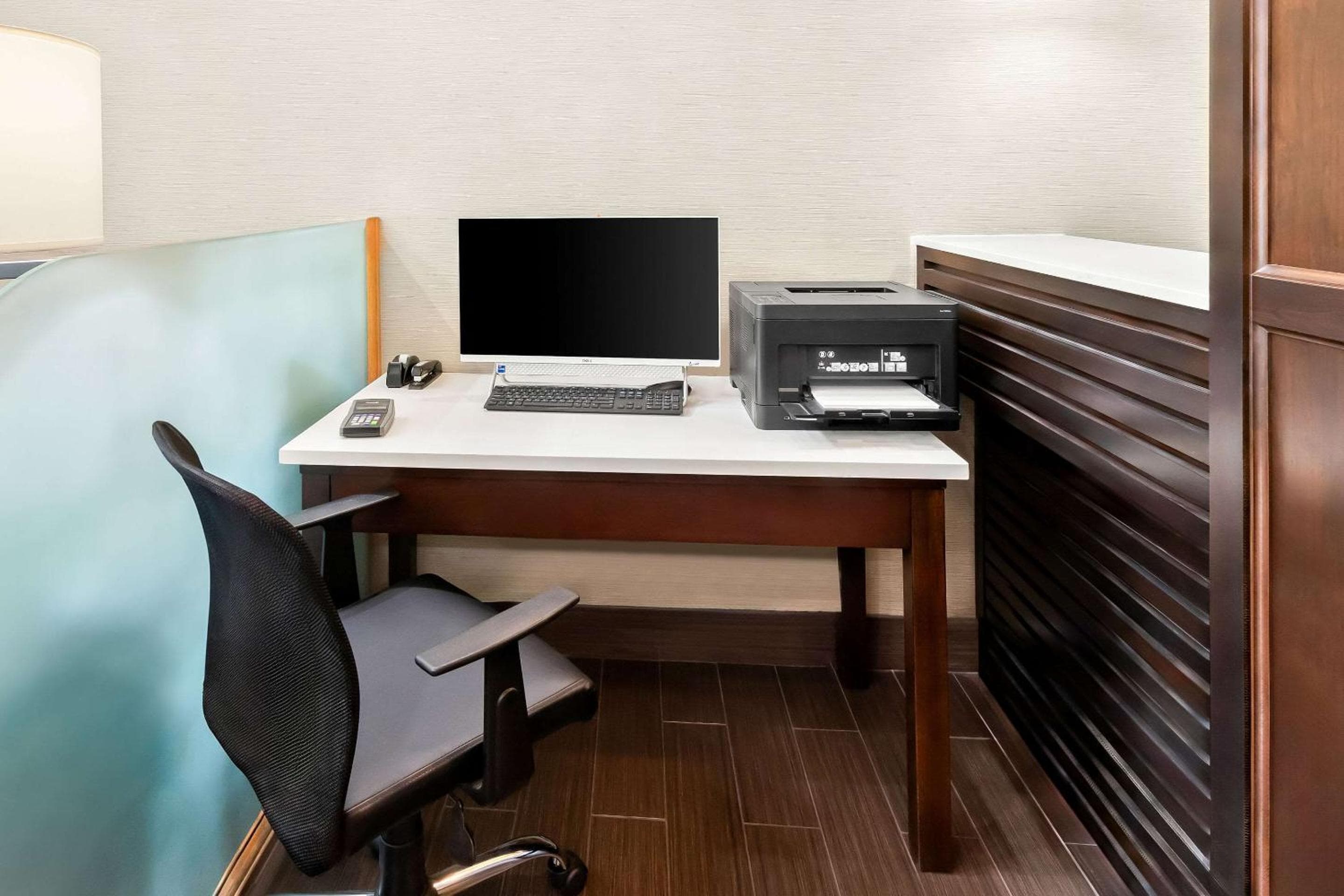 Comfort Suites Portland Airport