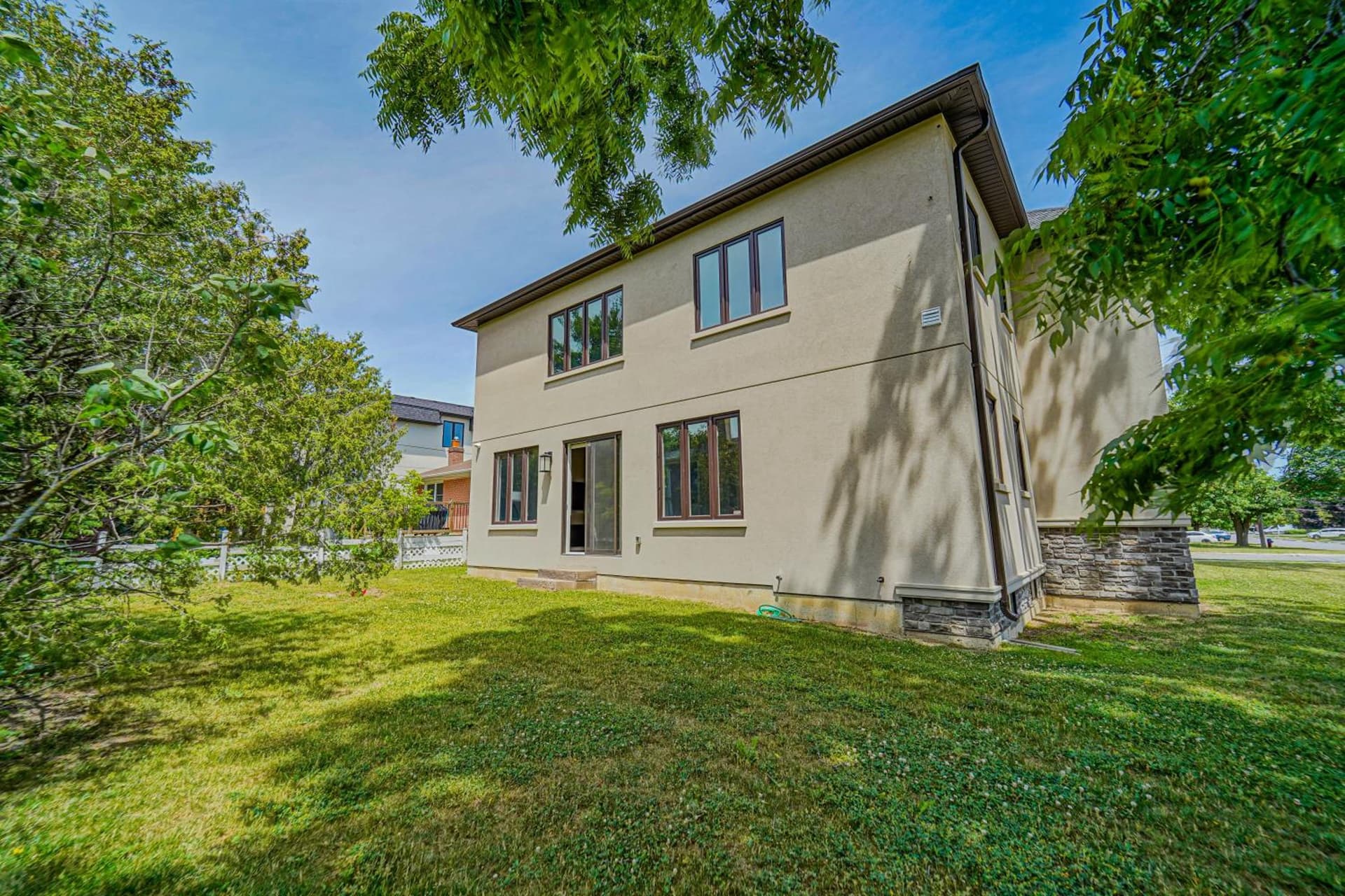 Modernized Five Bedroom Villa