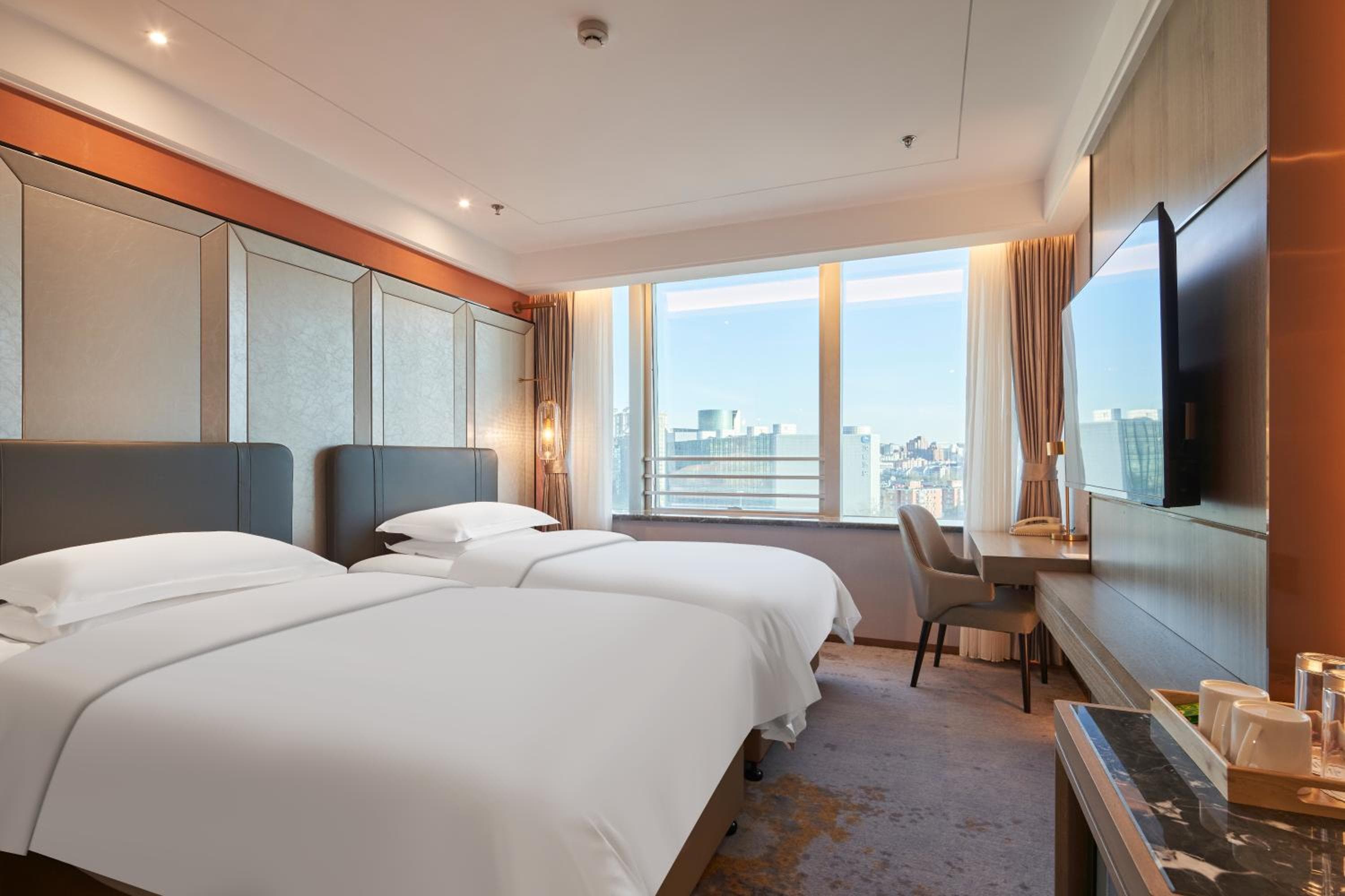 Howard Johnson Paragon Hotel Beijing