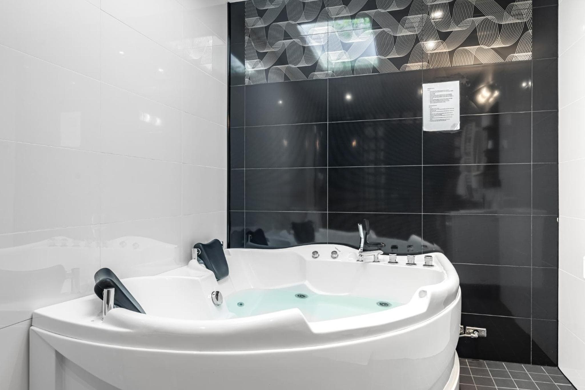 Stockholm Inn Hotel
