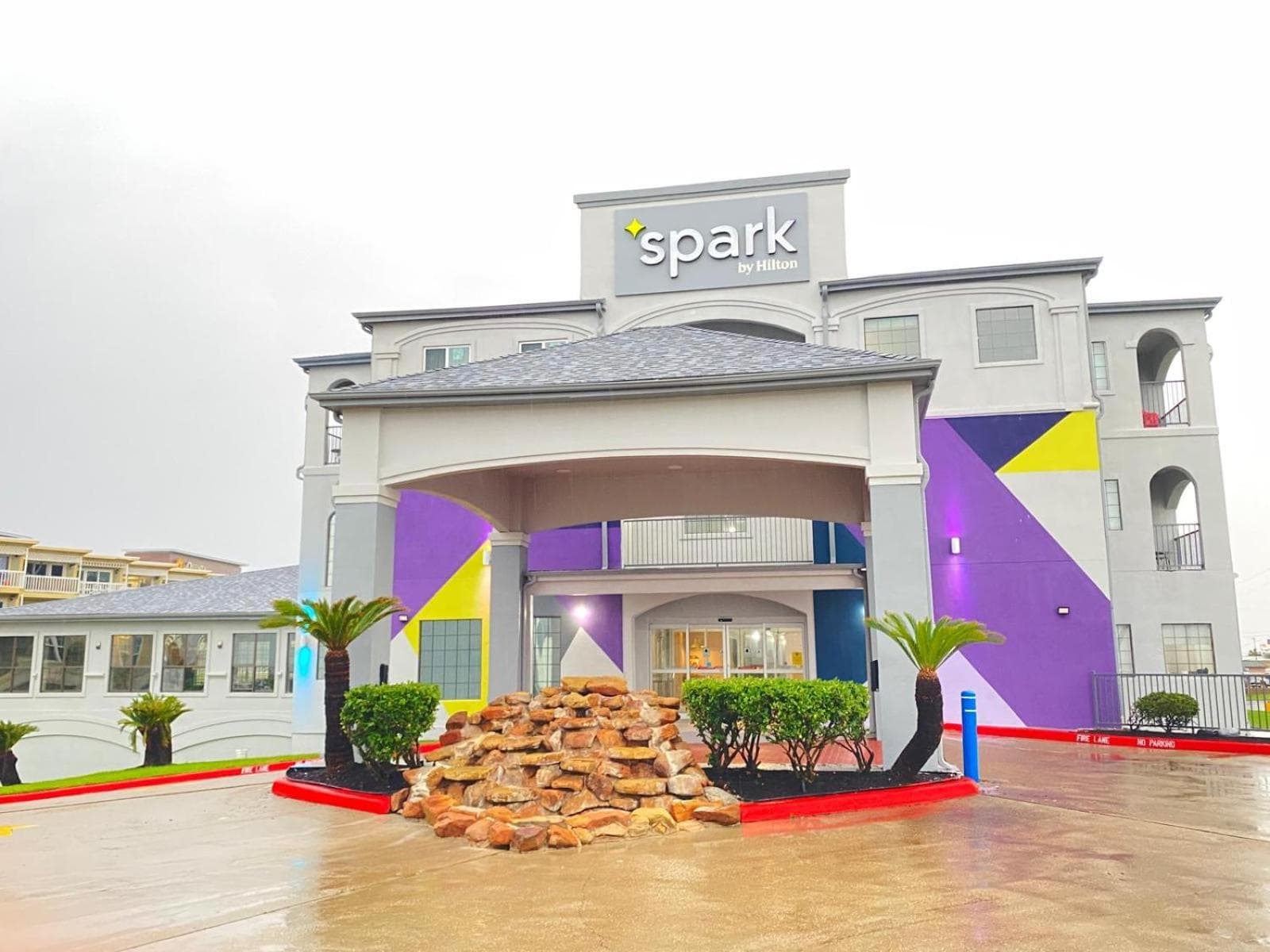 Spark By Hilton Galveston