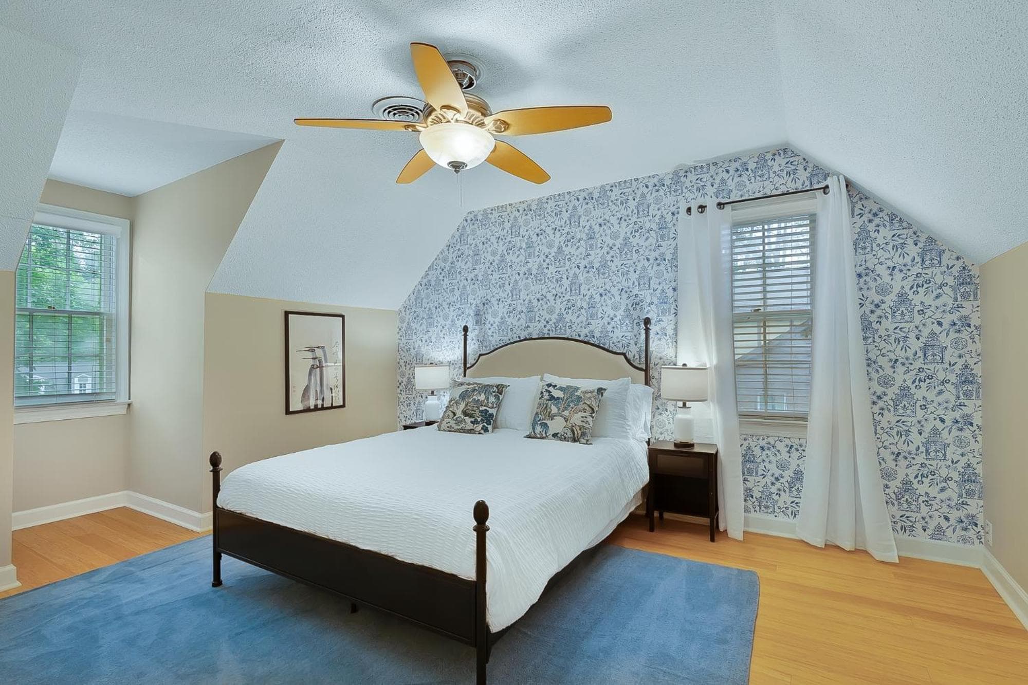 Cozy 4bd Home - NC State & Airport nearby