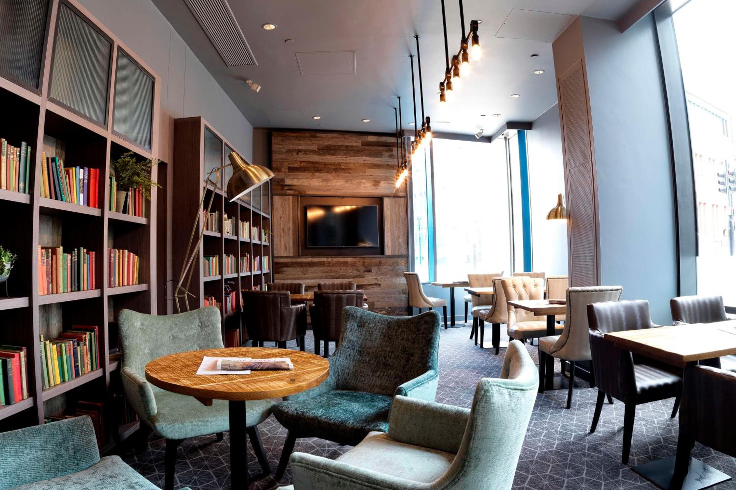DoubleTree by Hilton Manchester Piccadilly