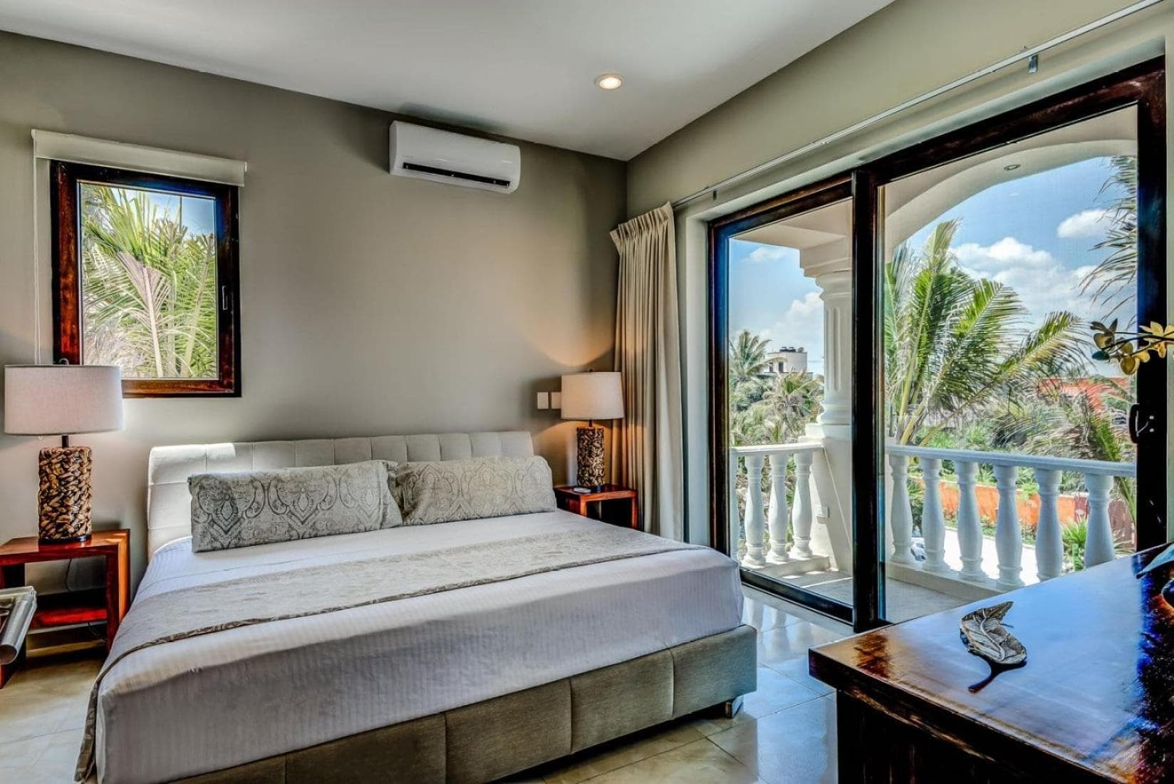 Sofi Beachfront villa in Tankah Bay!