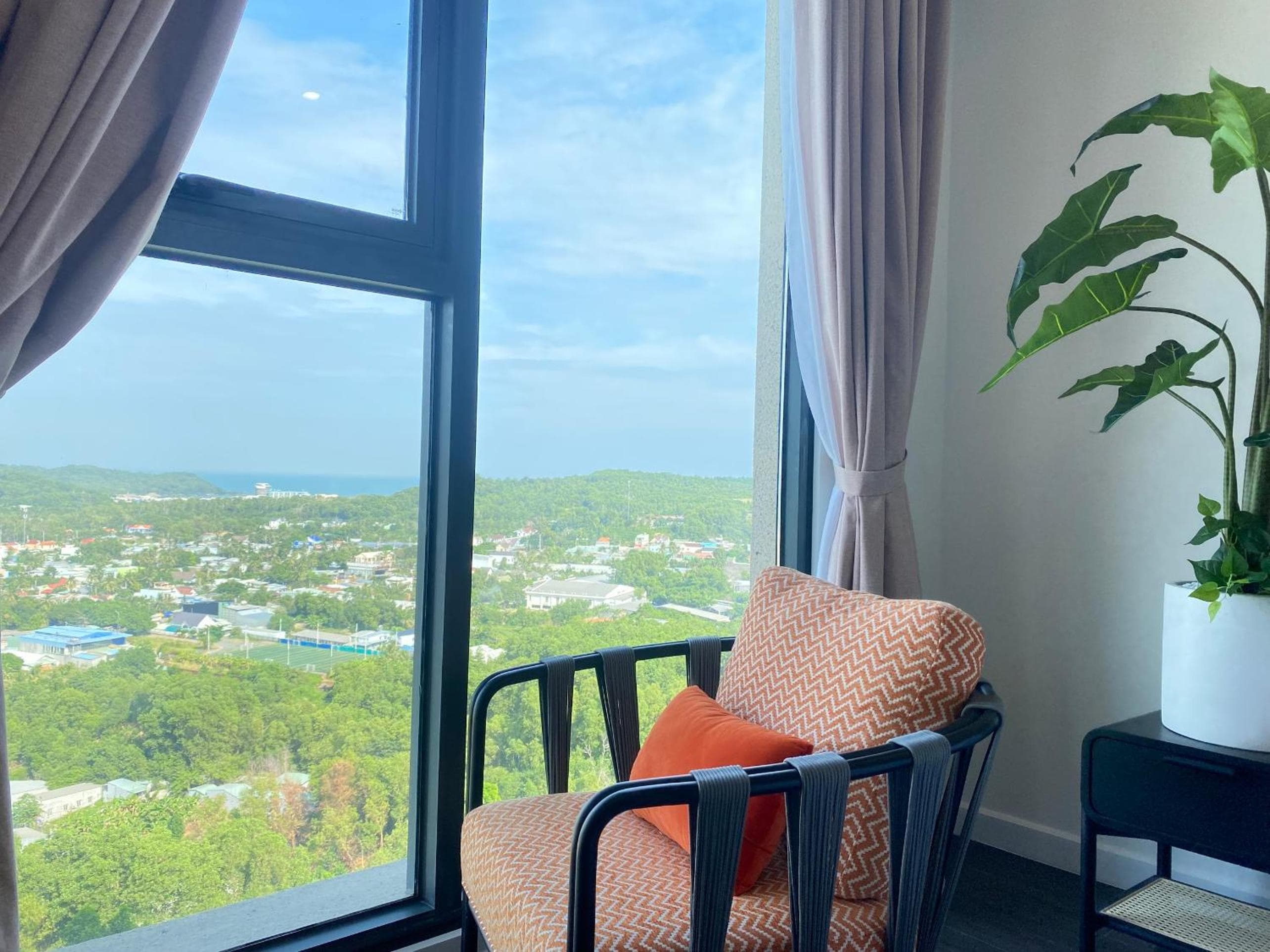 Rosie Hillside Seaview Phu Quoc Apartment